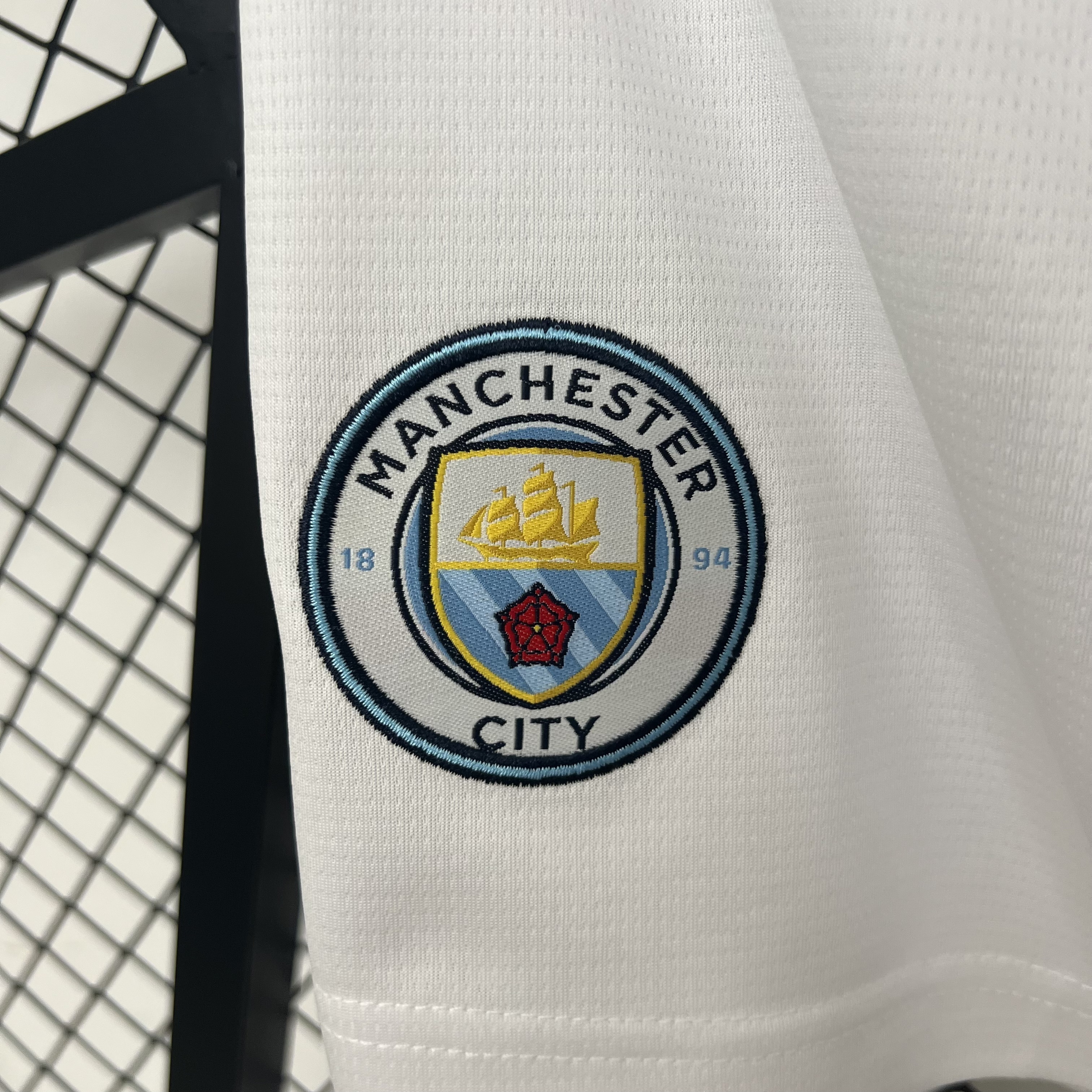 25-26 Manchester City Home Kit Shorts Soccer AAAAJersey Yupoo 1