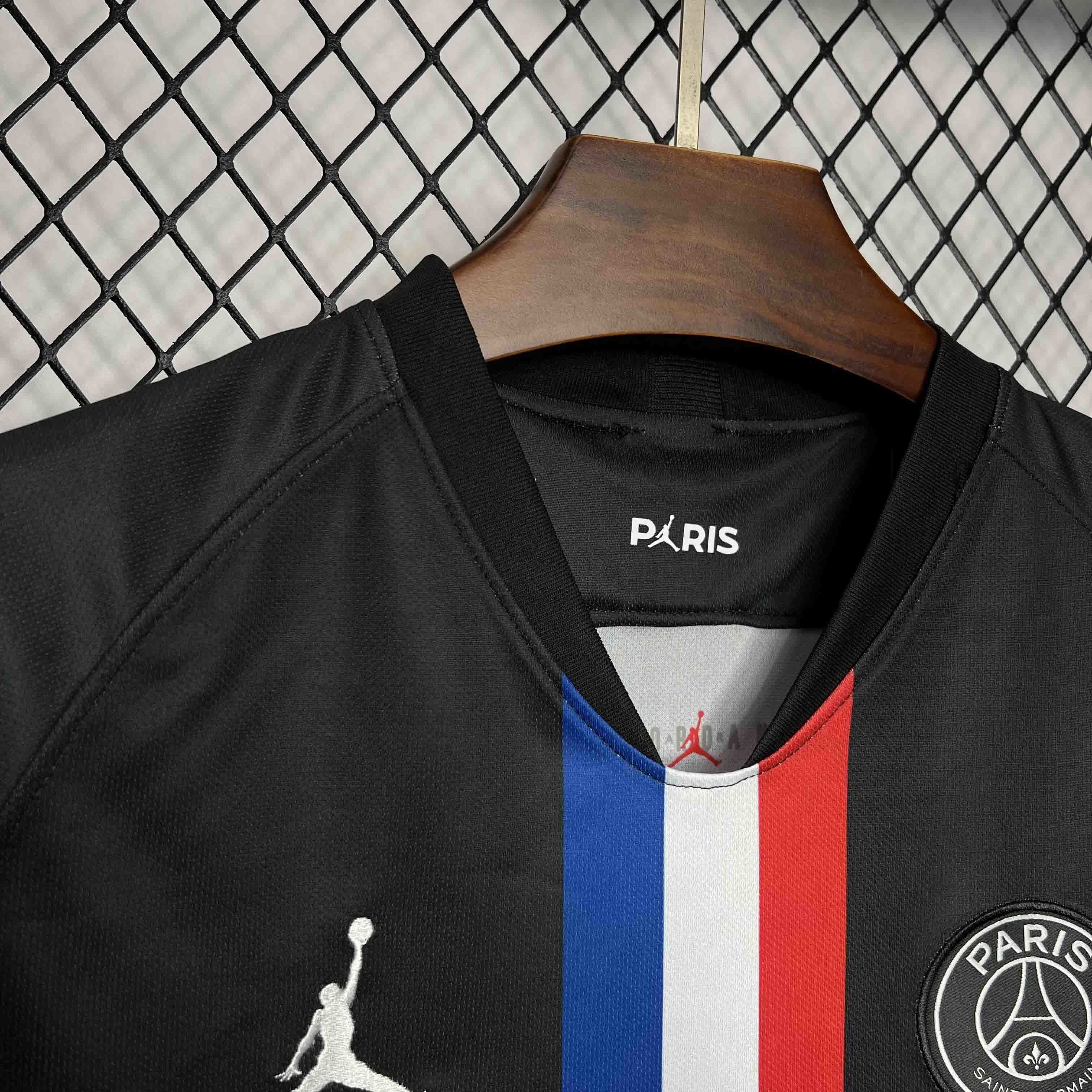 19-20 PSG Retro Black Kit Vintage Uniform AAAAJersey Supplier Yupoo 5