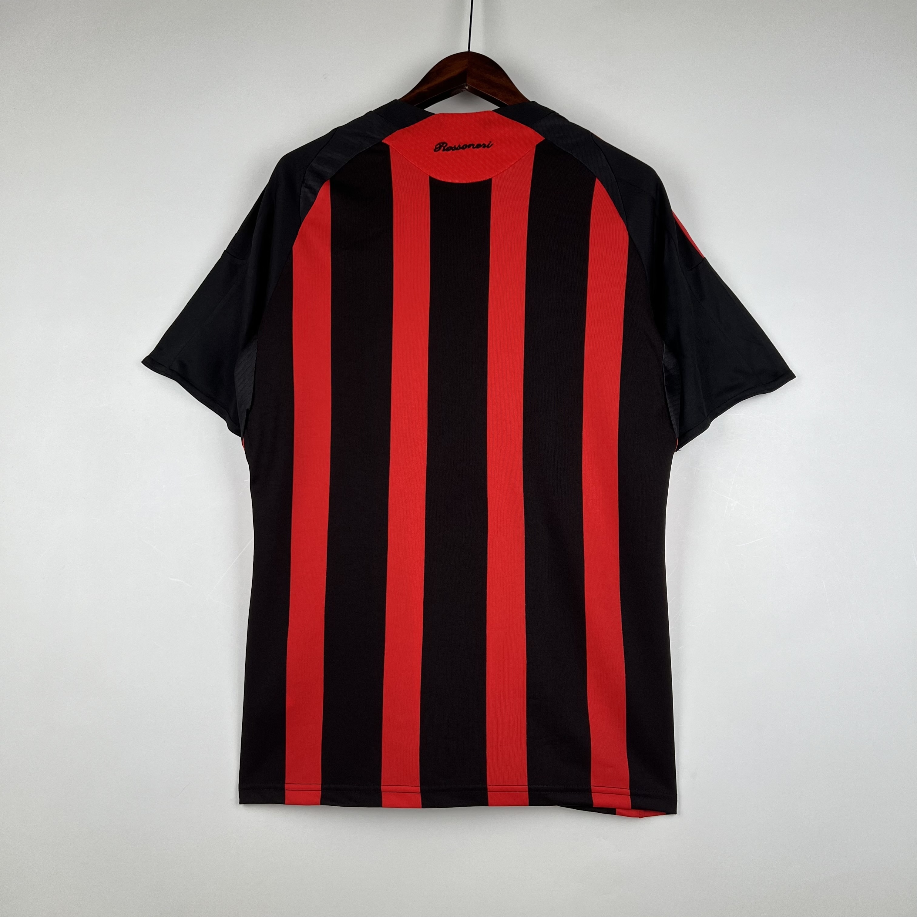 08-09 Retro AC Milan Home S-XXL 3