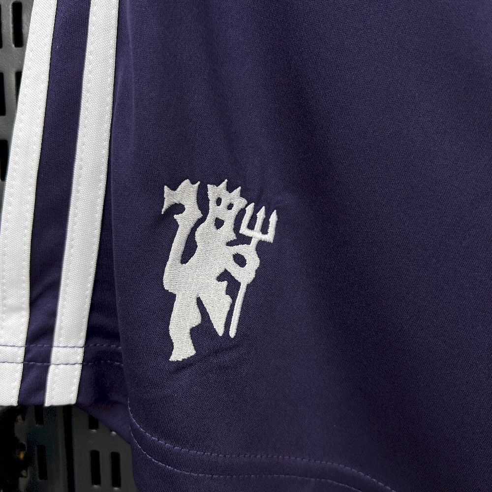 25-26 Manchester United Third Shorts Soccer Trousers AAAAJersey Supply Yupoo 3
