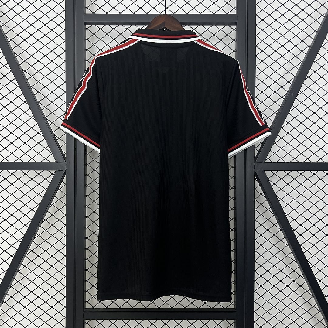 98-99 Manchester United Black Retro Kit Vintage Shirt AAAAJersey Dropship Yupoo 1