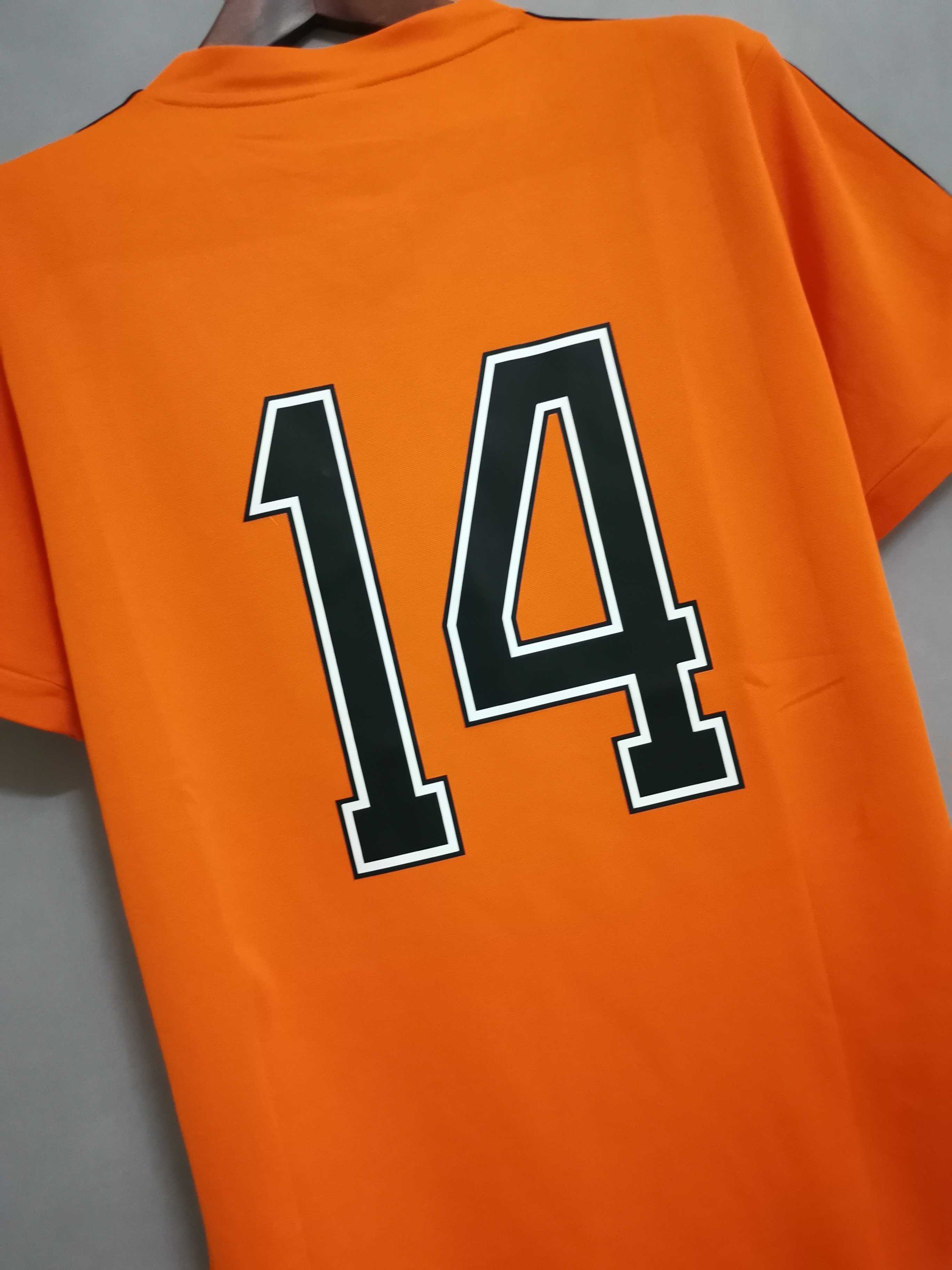 1974 Netherlands training suit orange 1