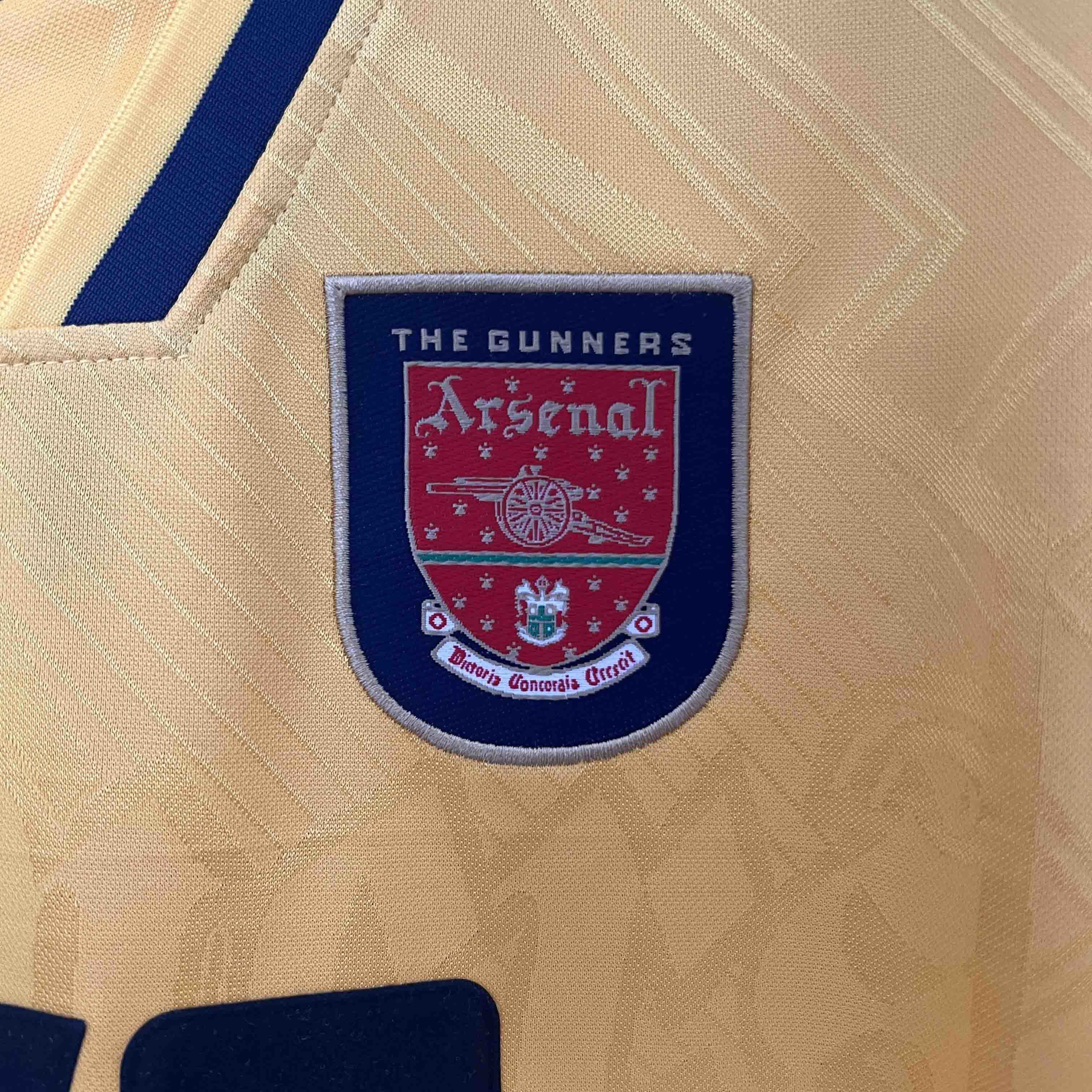 96-97 Arsenal Away Retro Kit Soccer Uniform AAAAJerseys Dropshipping Yupoo 1
