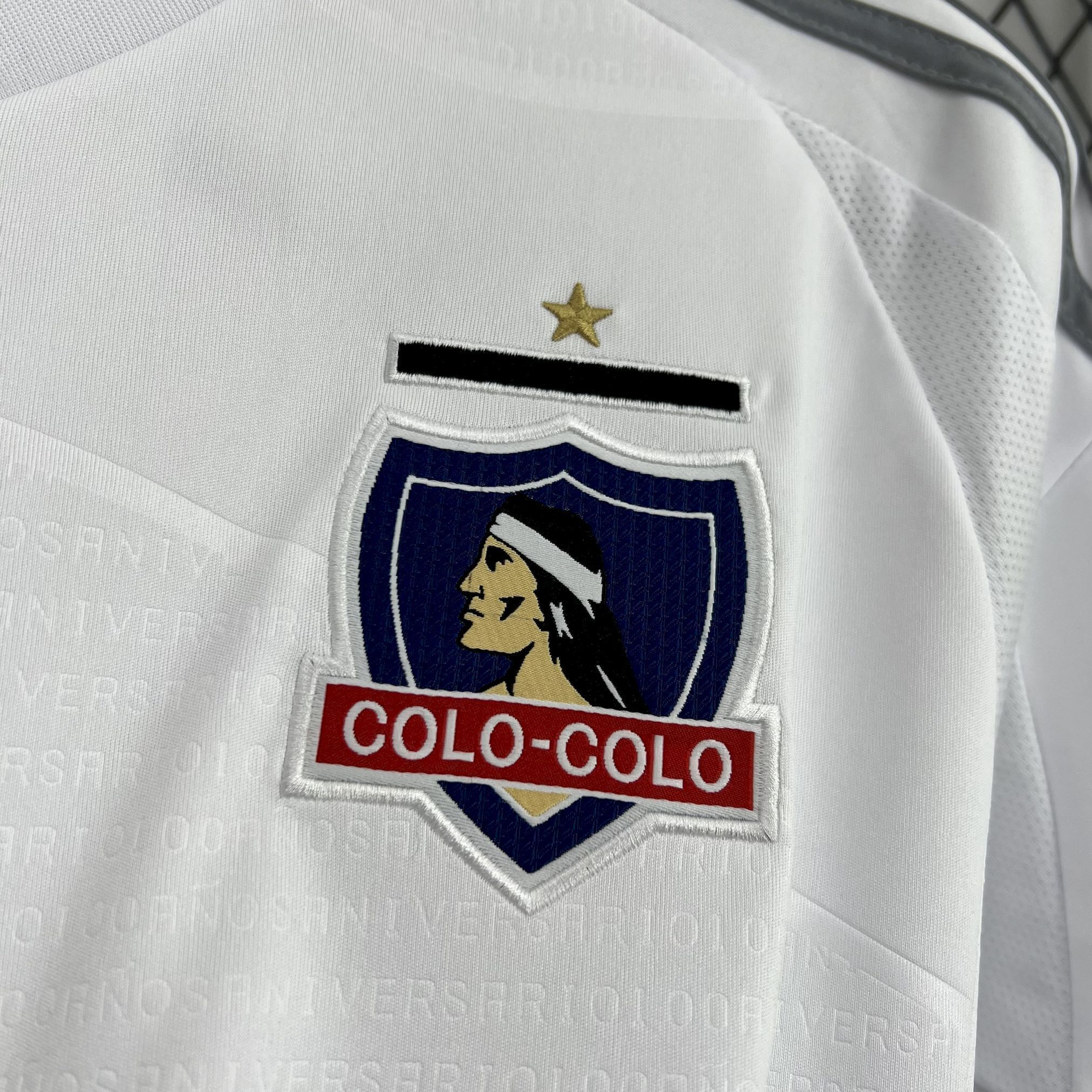 25-26 Colo Colo Home Shirt Football Apparels Soccer AAAAJersey Yupoo 1