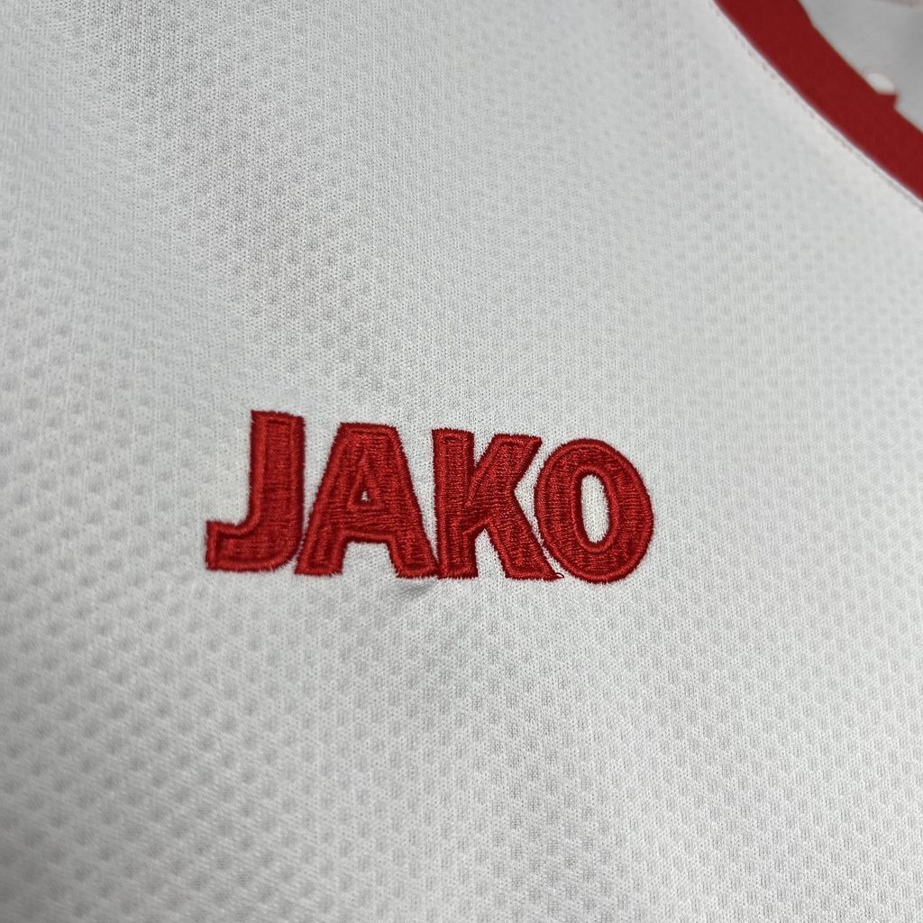 24-25 Stuttgarts Home Shirt Soccer Uniforms Soccer AAAAJersey Yupoo 3