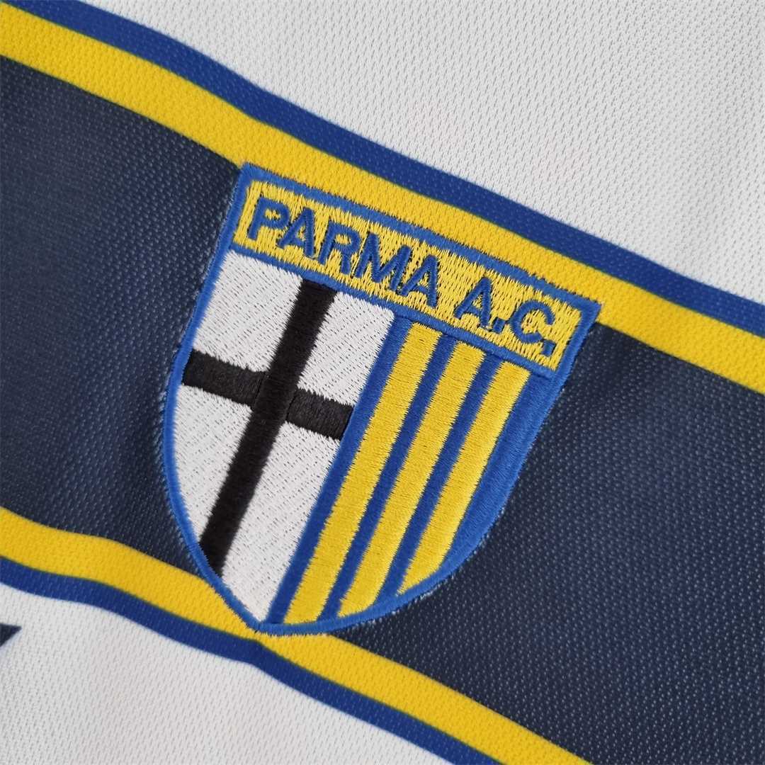 01-02 Parma away Cheap Football Kit 1