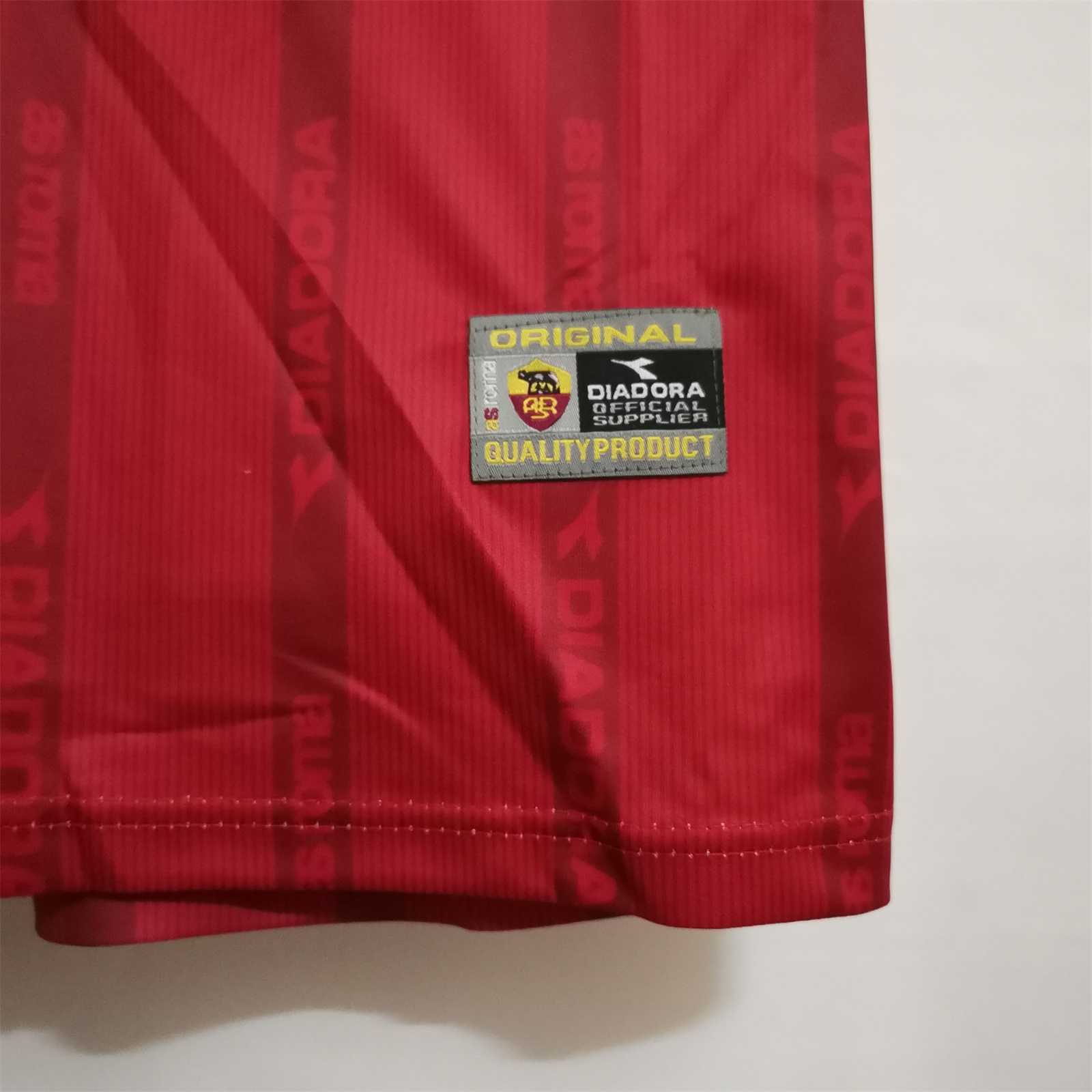 99-00 Roma home 1