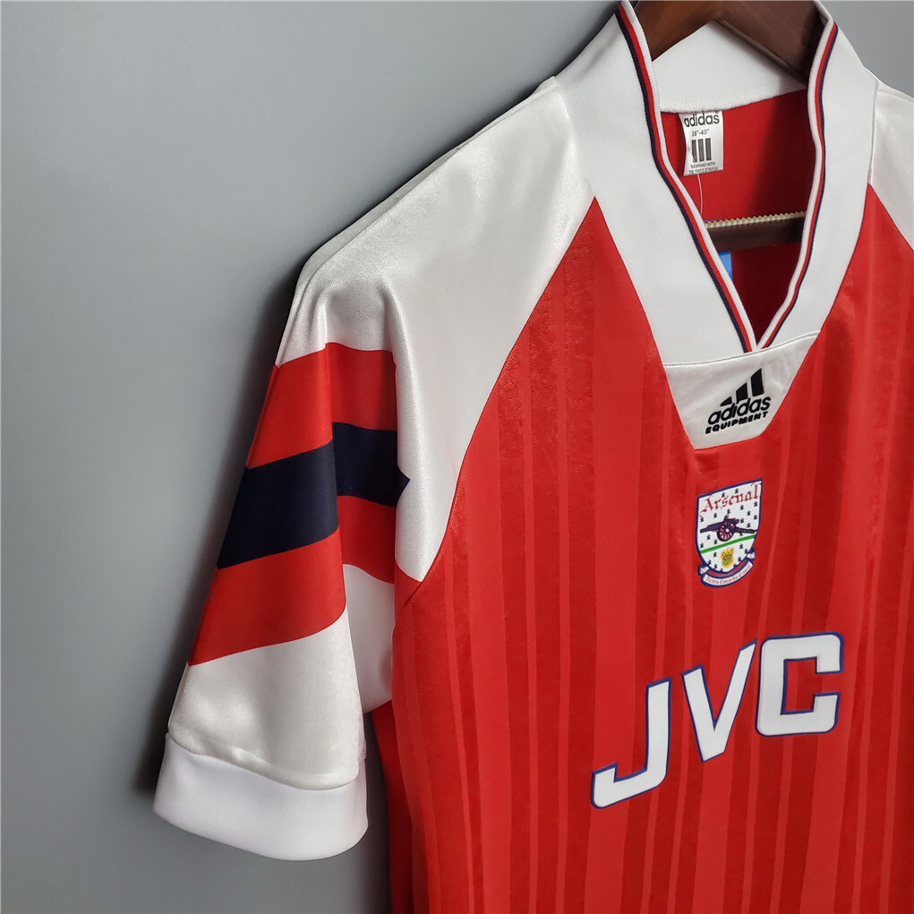 92-93 Arsenal home 5