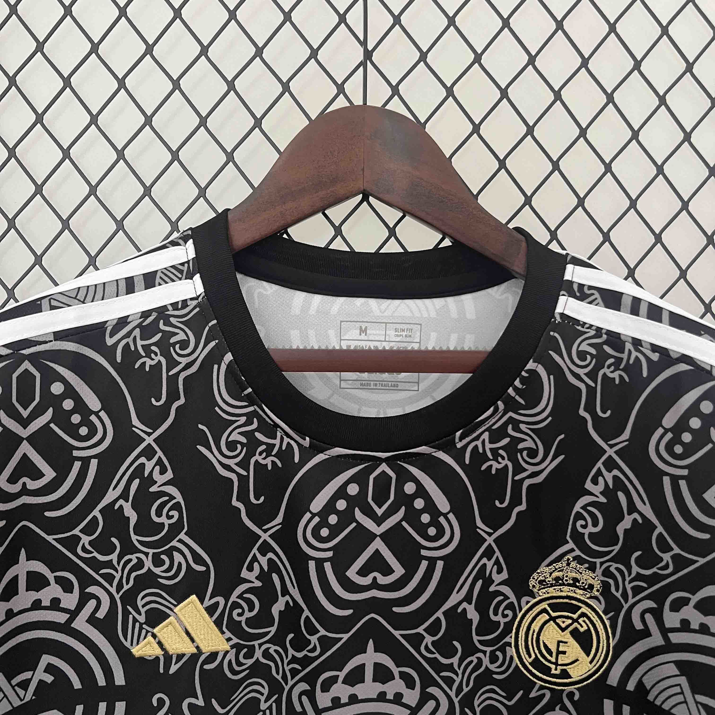 24-25 Real Madrid Multi-Color International Black Kit AAAAJerseys Dropshipping Yupoo 1
