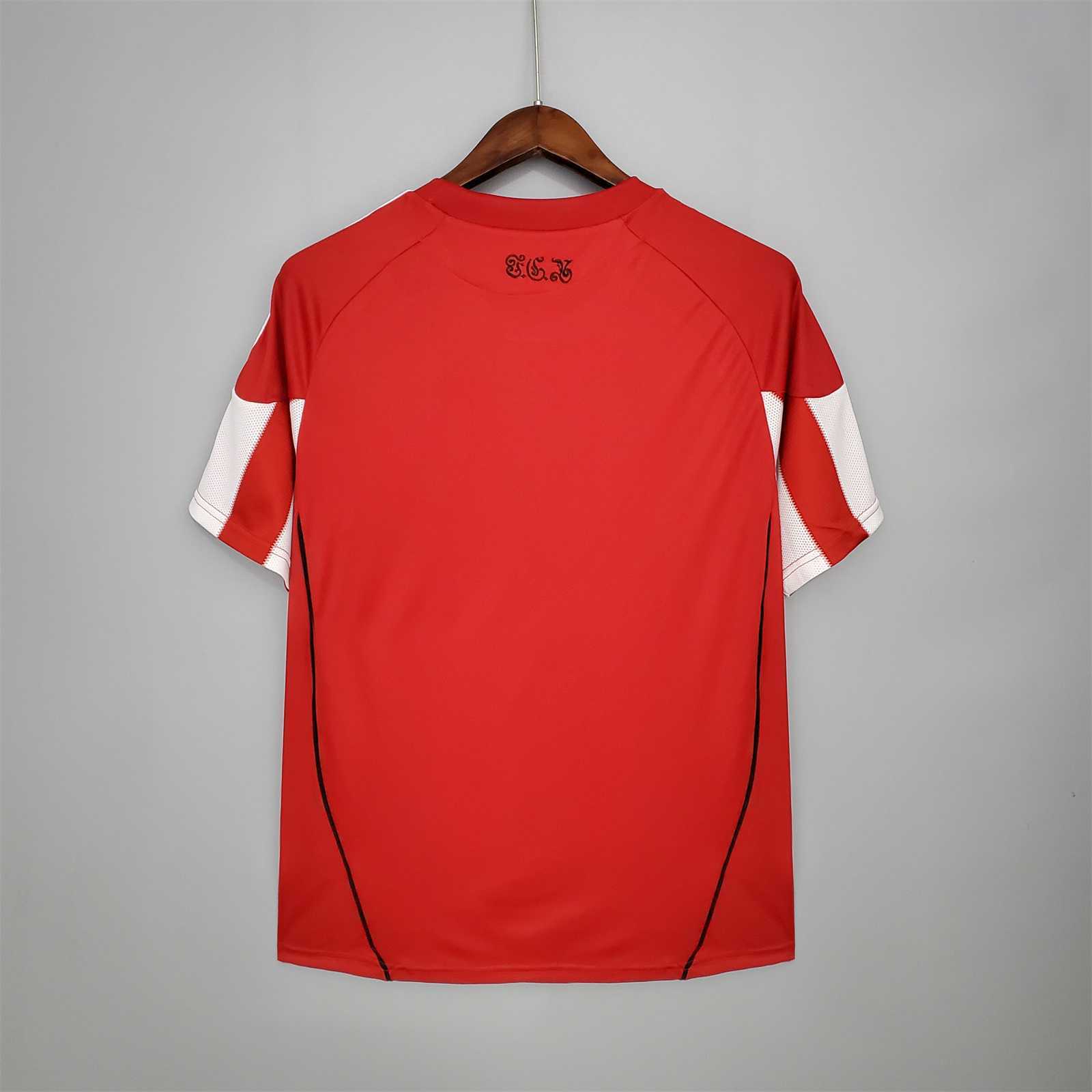 10-11 Bayern Munich home 9
