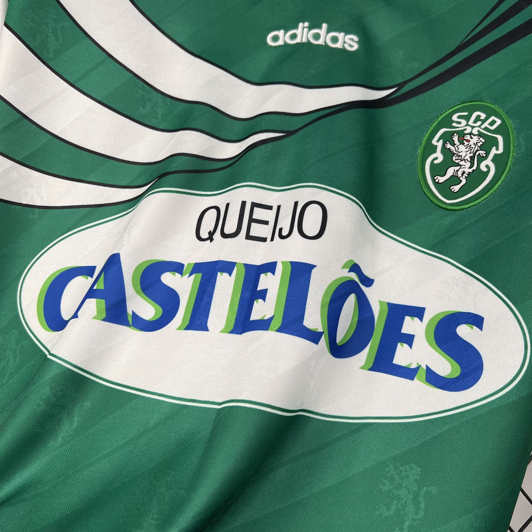 94-95 Sporting Away Football Retro Kit Vintage T-Shirt AAAAJersey Wholesale Yupoo 7 3