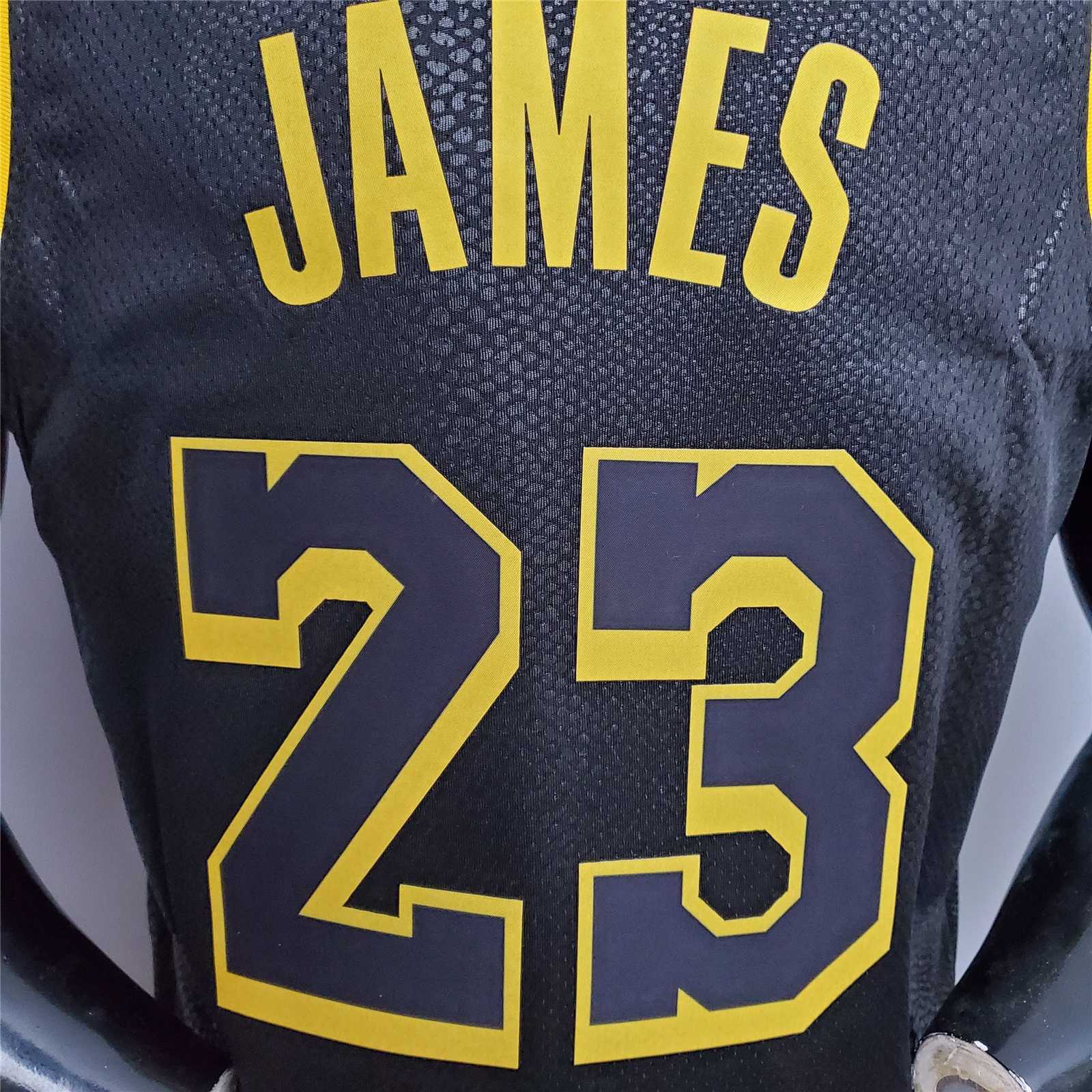 James #23 Lakers black1684437086000 4