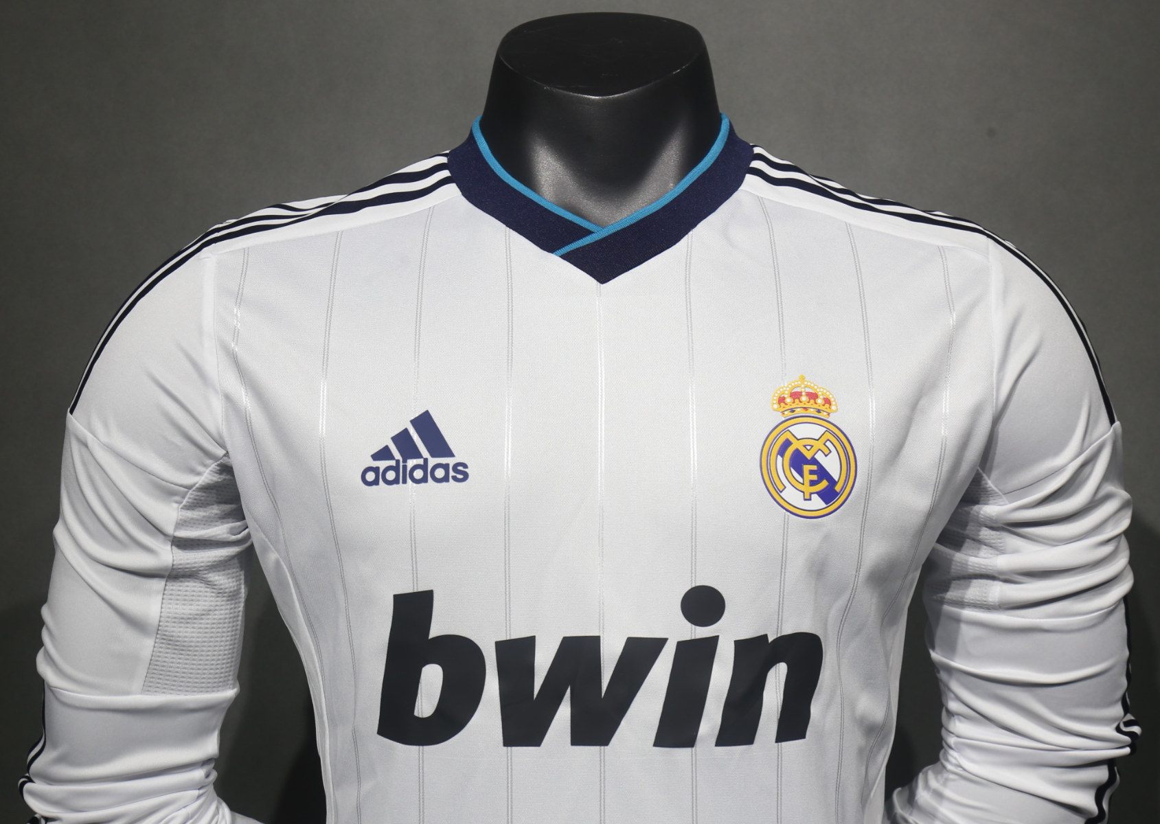 12-13 Real Madrid Home Retro Kit Vintage Player Version Long Sleeve Shirt AAAAJersey Dropship Y 1