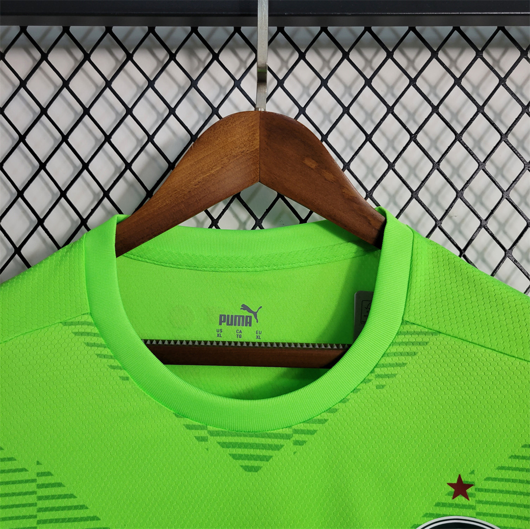 23-24 Palmeiras fluorescent green goalkeeper 1