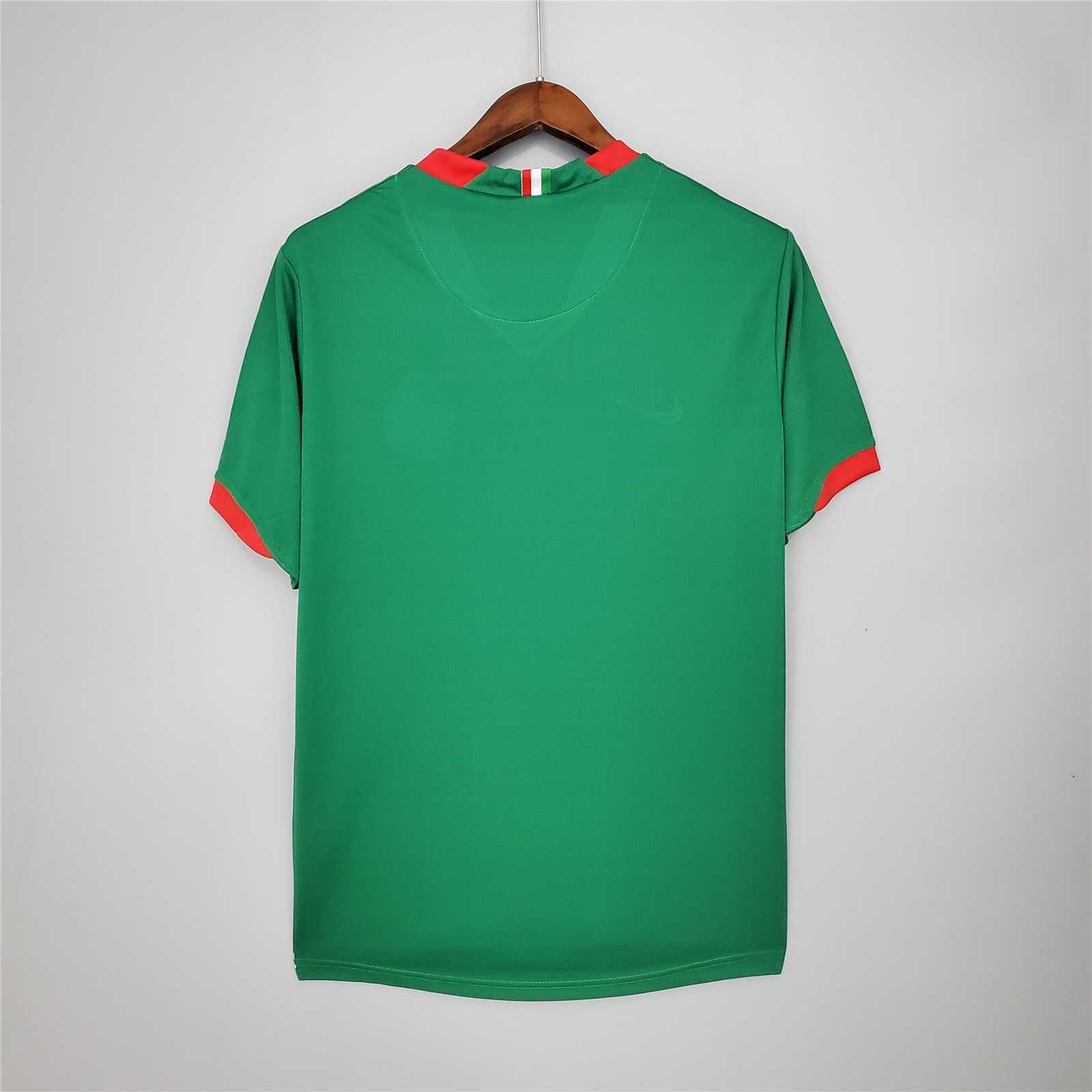 2006 Mexico home 6