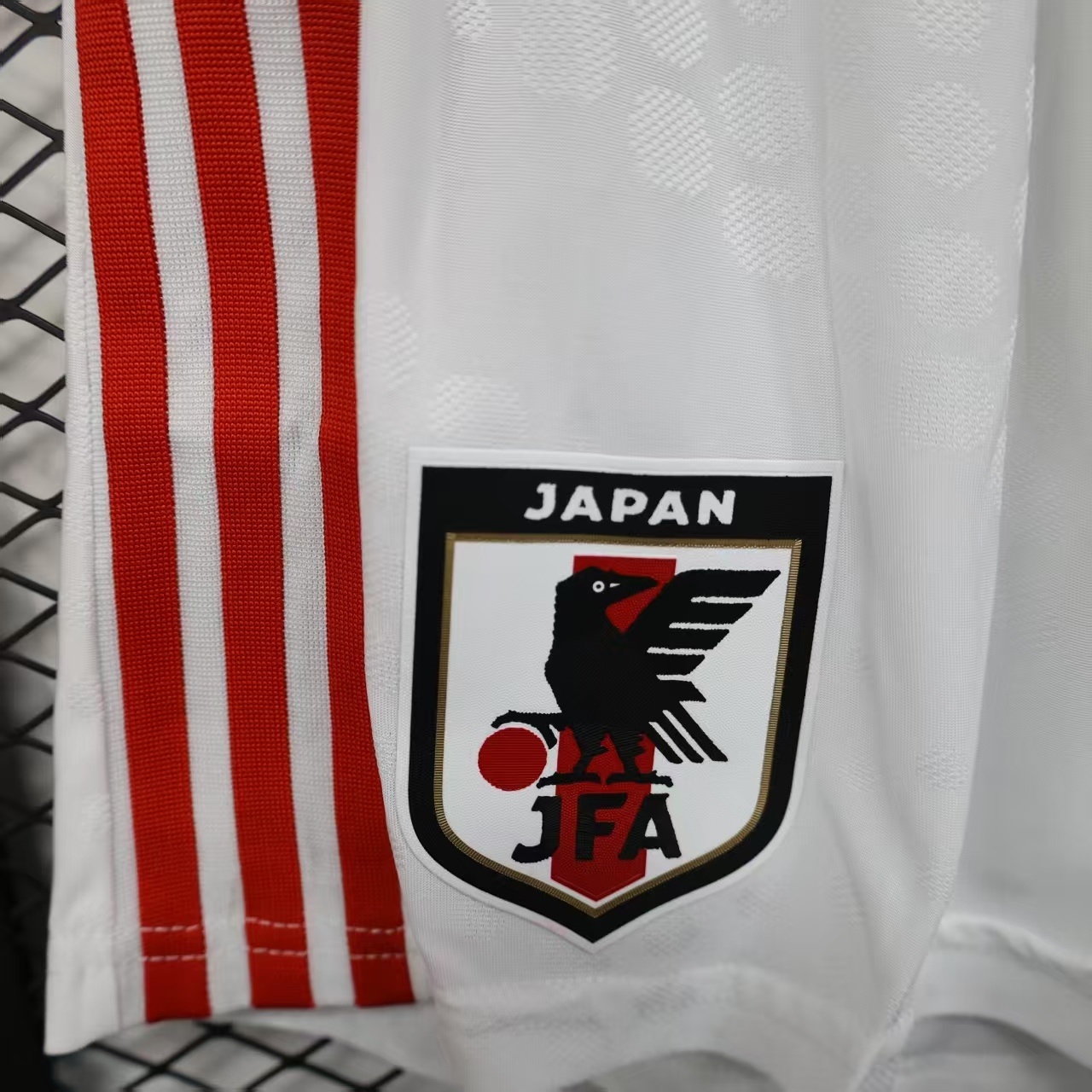 25-26 Japan White Player Version Shorts AAAAJersey Supplier Yupoo 3