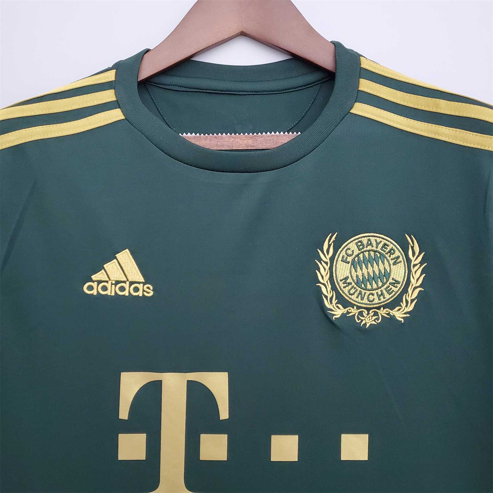 21-22 Bayern oktoberfest memorial 5