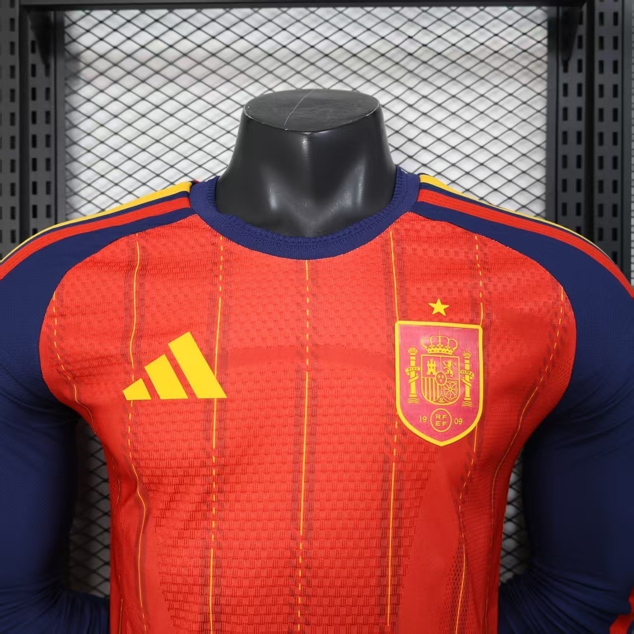 2026 Spain Home Kit Soccer World Cup Player Version Long Sleeve Shirt AAAAJersey Supply Yupoo 5
