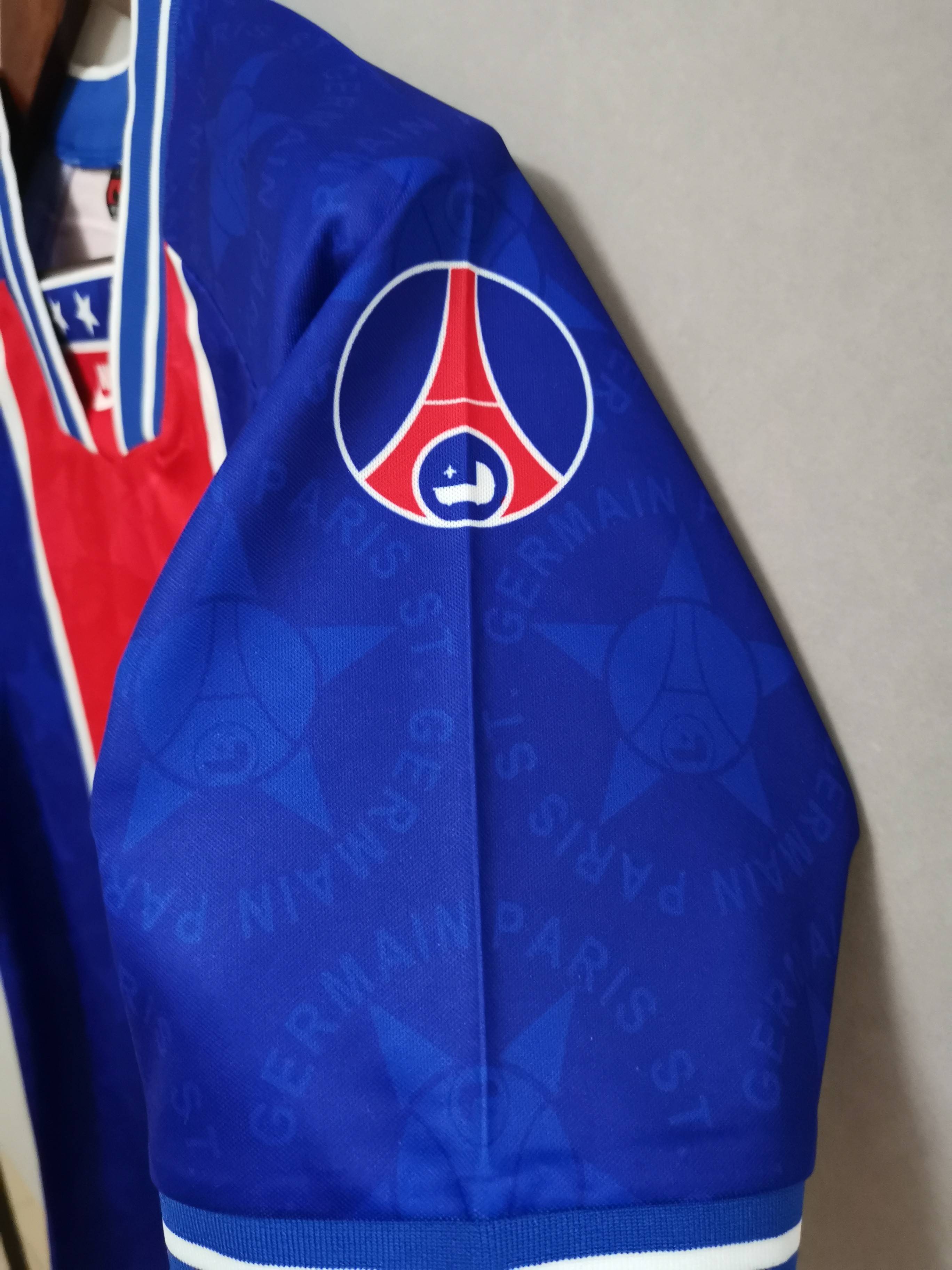 94-95 PSG Home Retro Kit Vintage Soccer Shirt AAAAJersey Wholesale Yupoo 4