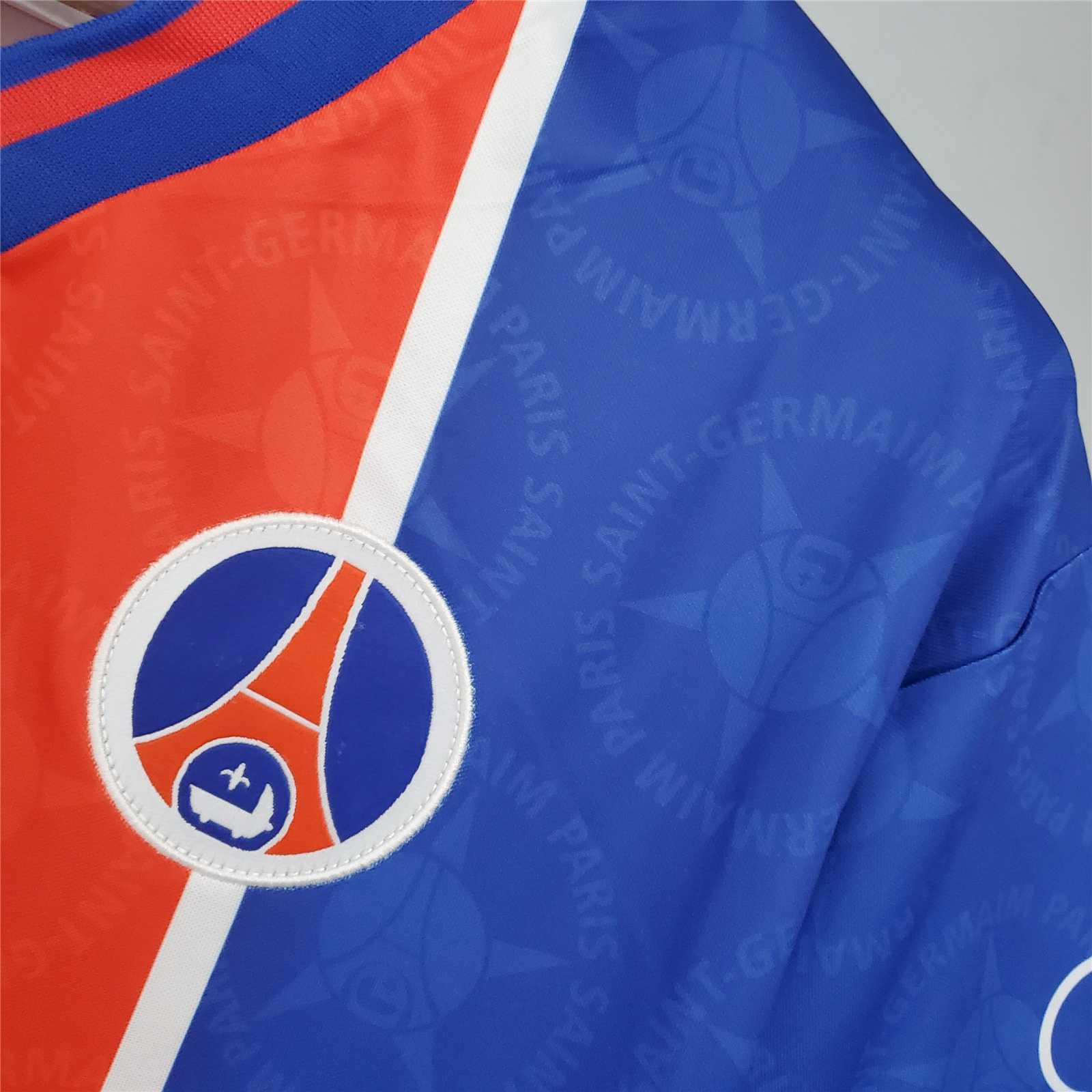 95-96 PSG home 10