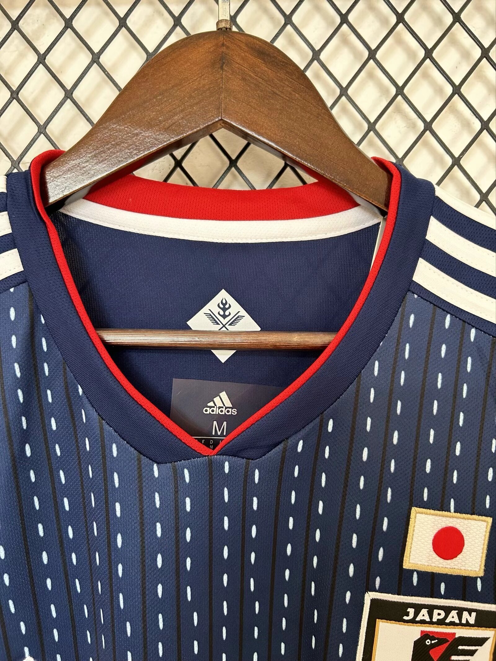 18-19 Japan Home Retro Kit Vintage Shirt Soccer Jerseys For Sale 3