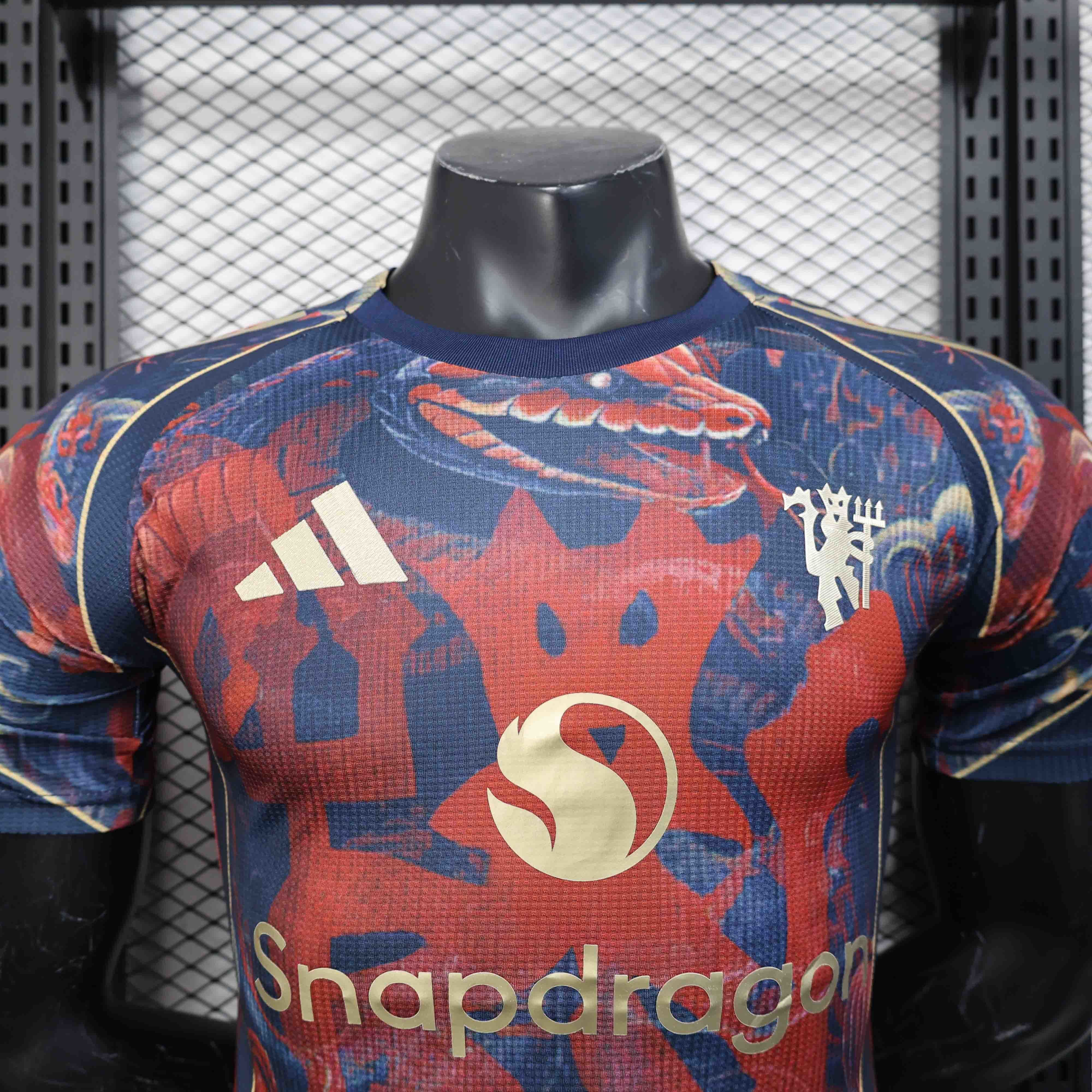 25-26 Manchester United Chinese Dragon Special Edition Player Version Shirt AAAAJersey Dropship 2