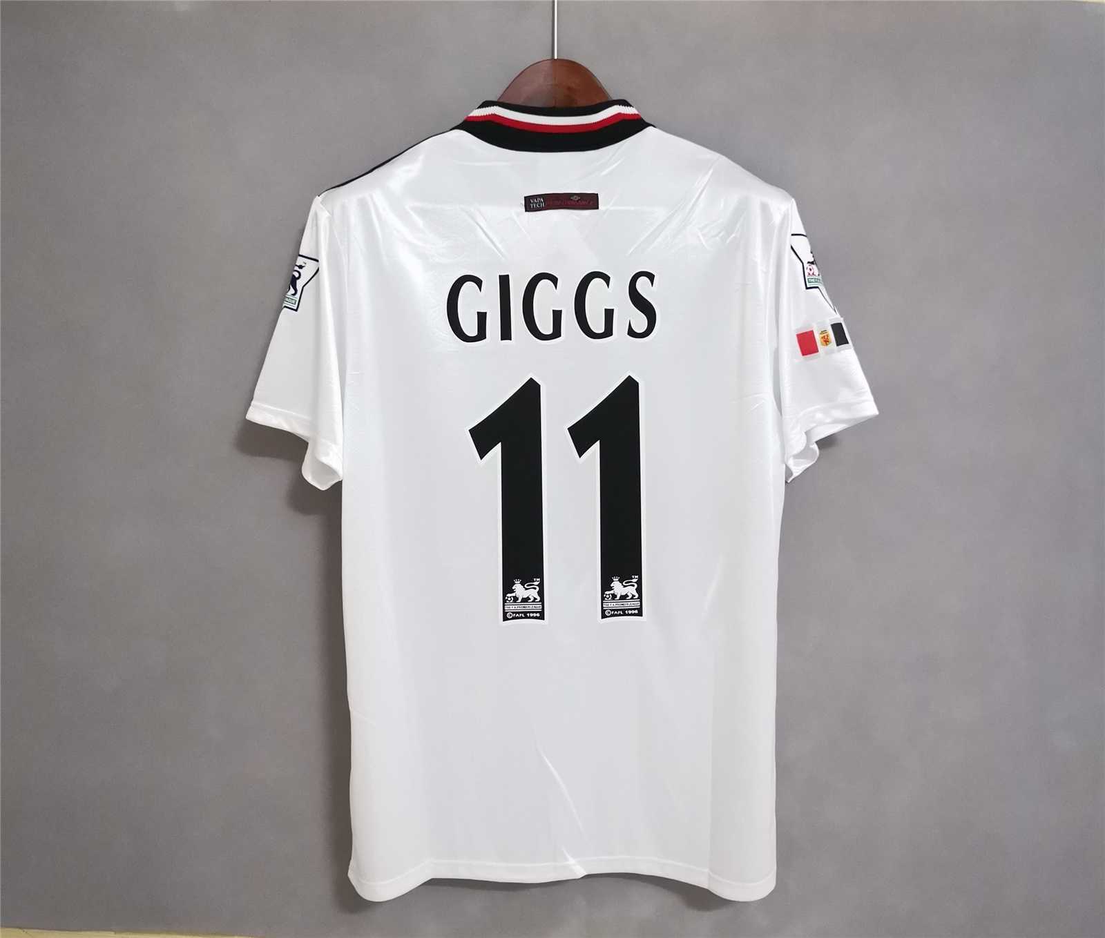98-99 Manchester United away 2