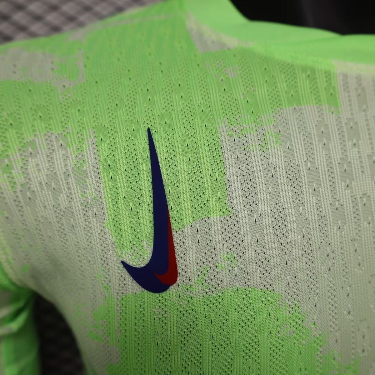 24-25 Barcelona x ColdPlay Third Kit Player Version Shirt AAAAJersey Supplier Yupoo 4