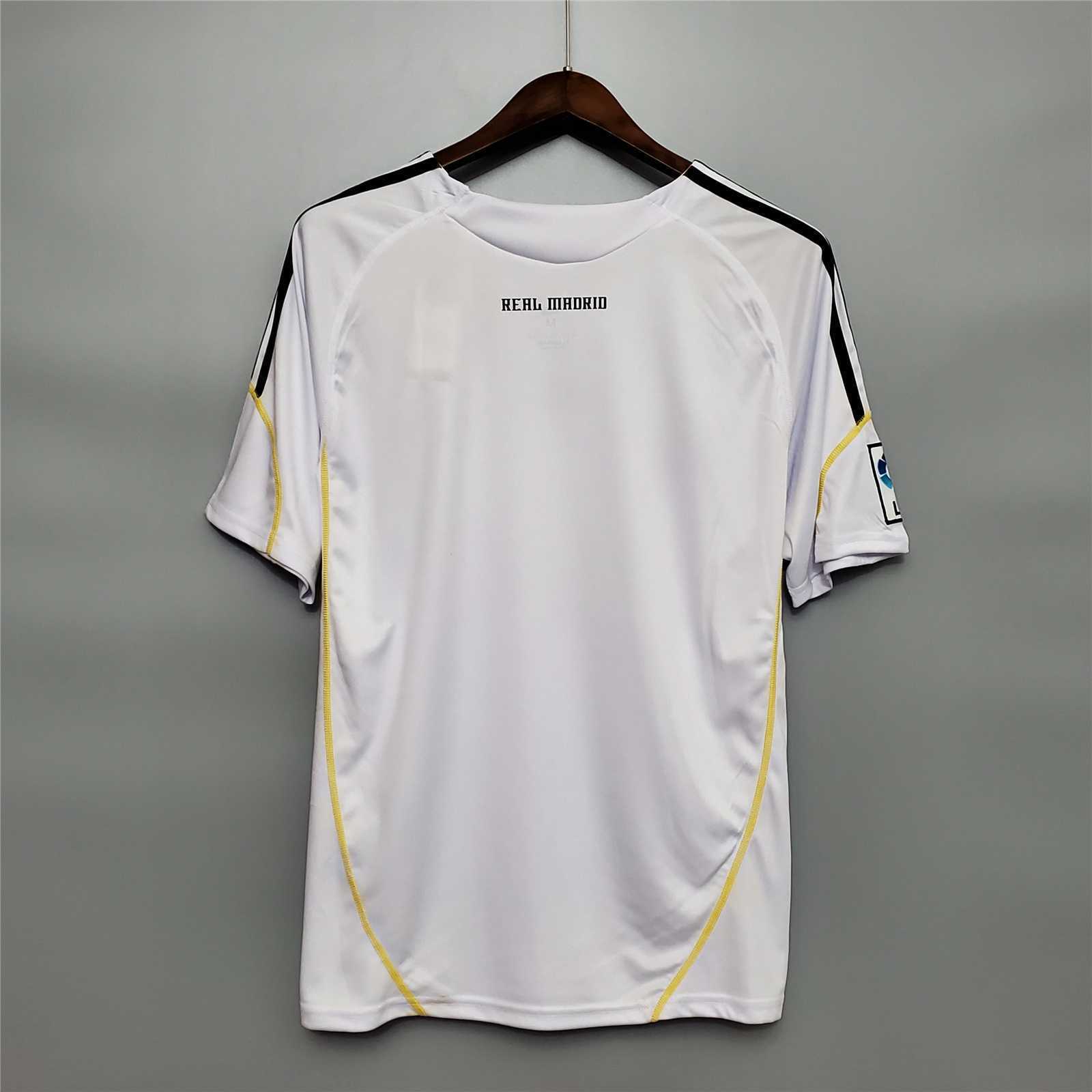 09-10 Real Madrid home - 4 3