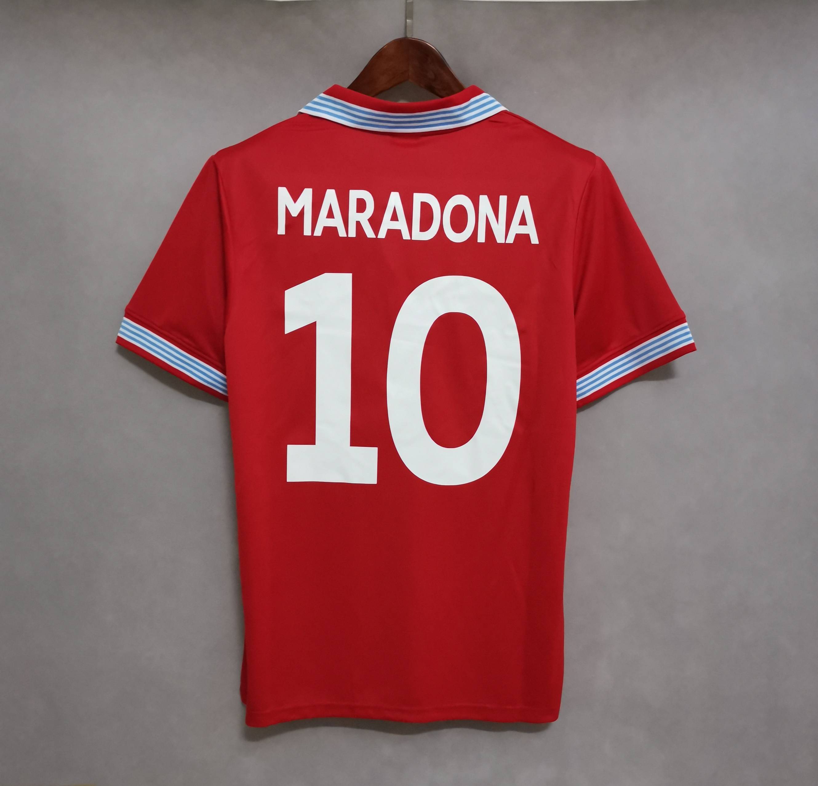 88-89 Napoli away red 7