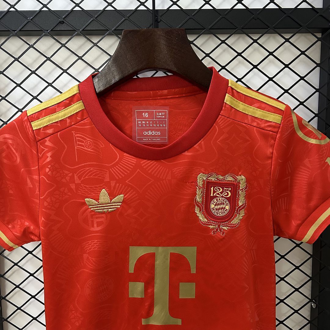 25-26 Bayern Munich 125th Anniversary Red Kid Kits Youth Apparels AAAAJersey Dropship Yupoo 5