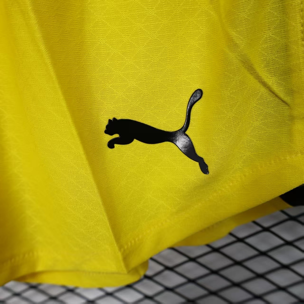 25-26 Dortmund Home Yellow Player Version Shorts AAAAJersey Supplier Yupoo 1
