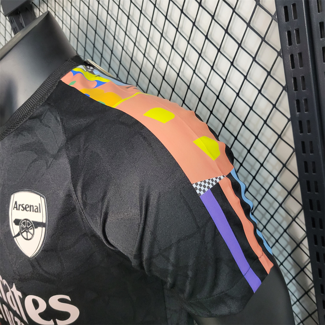 23-24 Arsenal co-branded player version 6