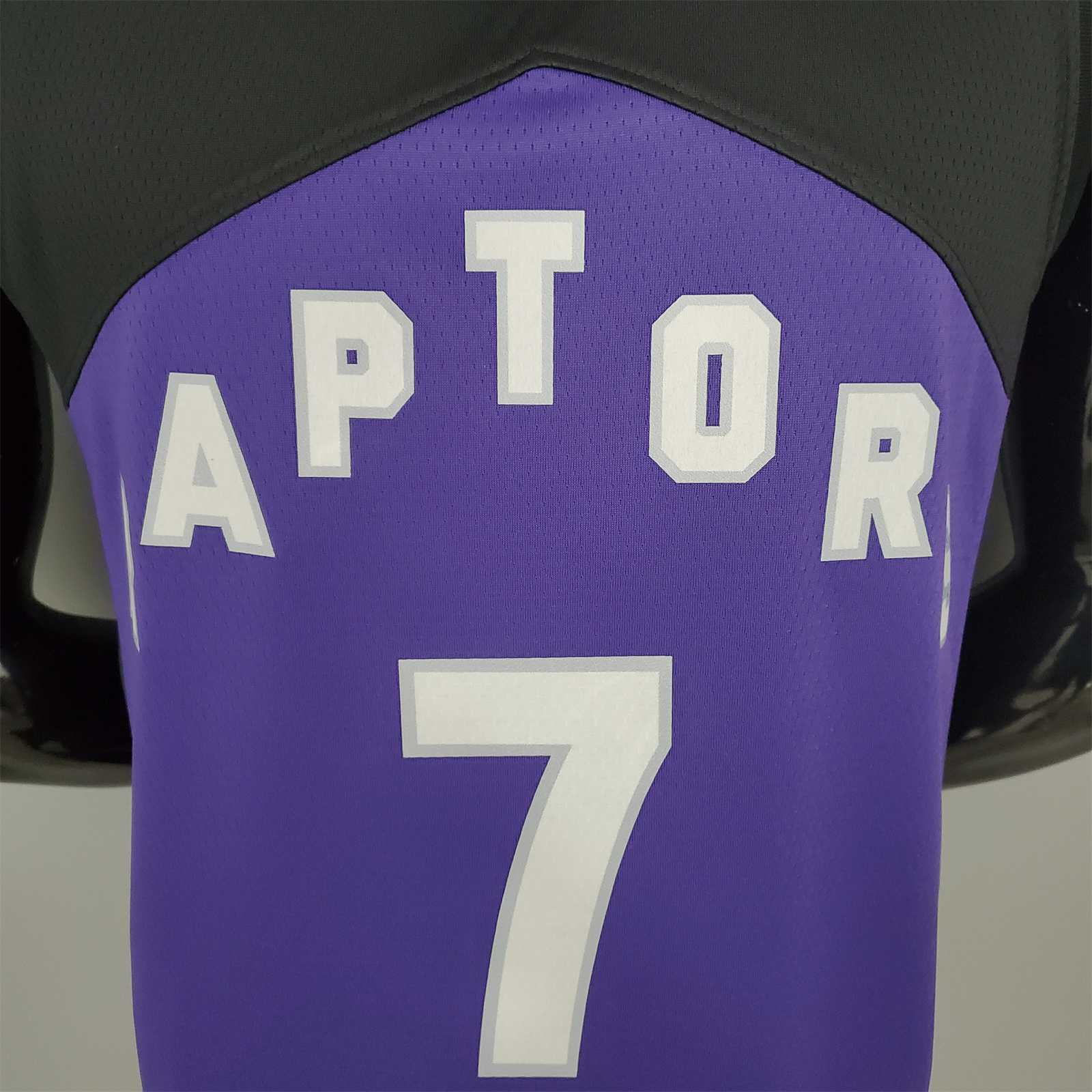 LOWRY#7 2021 Raptors Bonus Edition Purple and Black 5