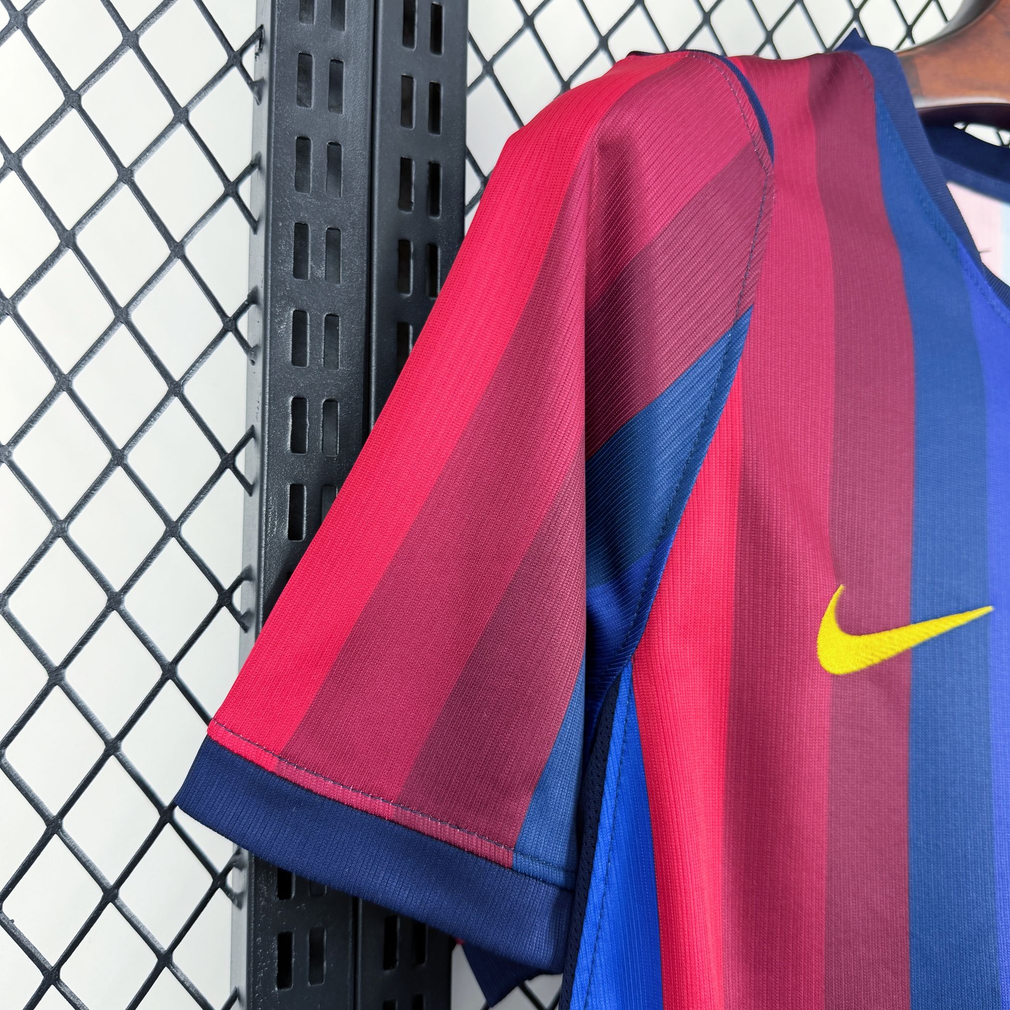 26-27 Barcelona Mens Home Kit Soccer T-Shirt AAAAJersey Supplier Yupoo 10 2