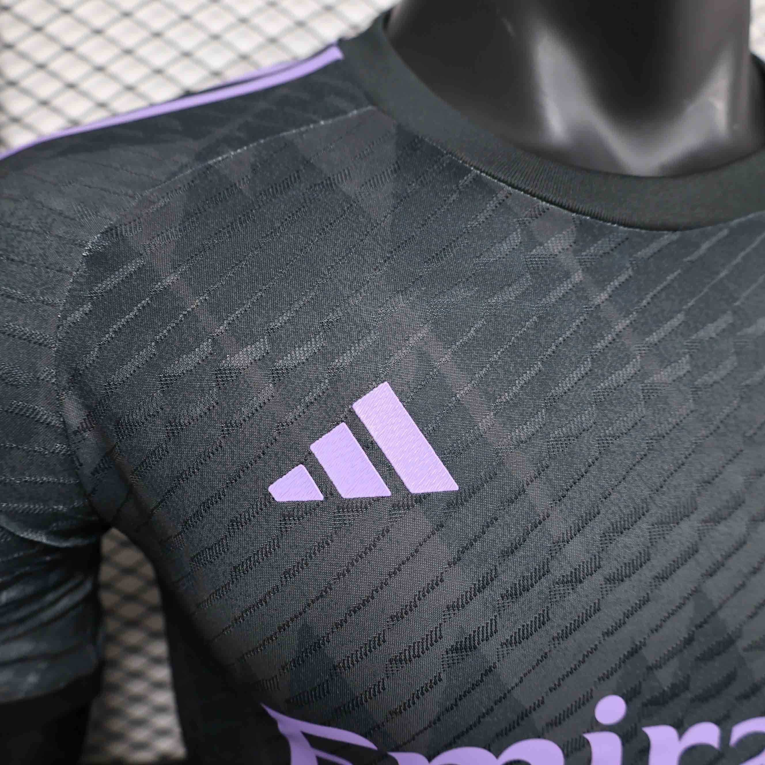 24-25 Real Madrid Special Edition Black Kit Player Version Shirt Football AAAAJersey Supplier 1
