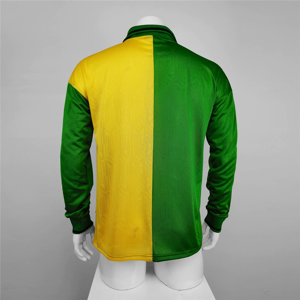 92-94 Manchester United away long sleeve 8