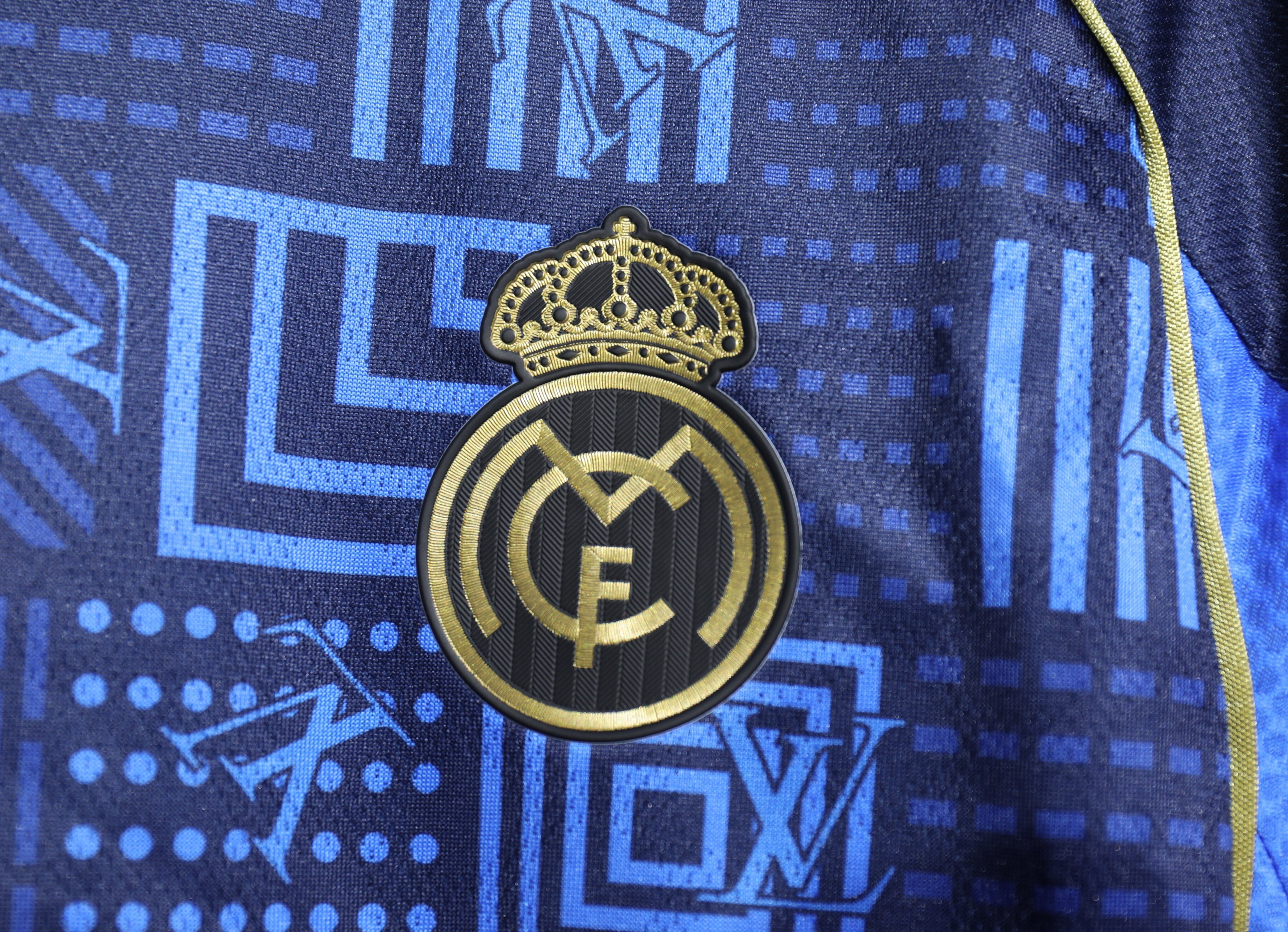 25-26 Real Madrid Blue Enchantress LV Joint Special Edition Player Apparels AAAAJersey Yupoo 2
