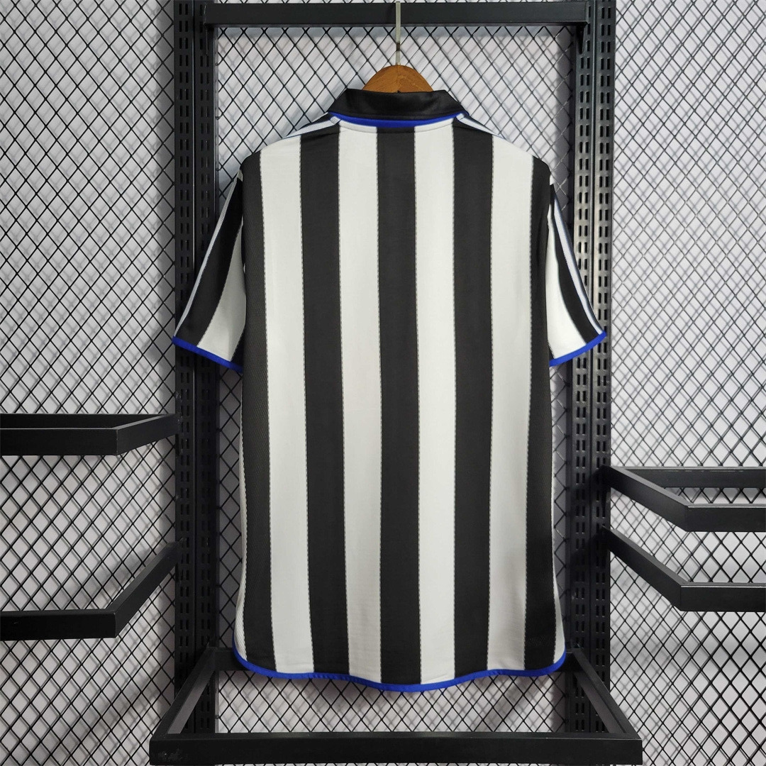00-01 Newcastle home 1