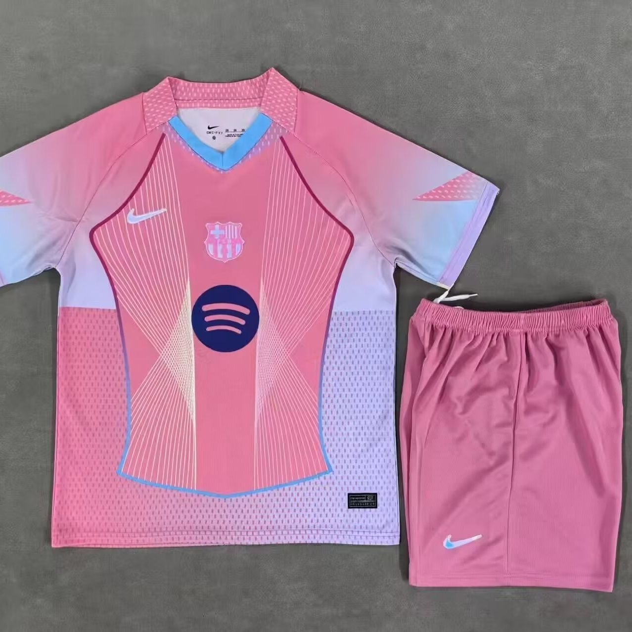 25-26 Barcelona Pink Special Edition Kid Kits Youth Apparels AAAAJersey Wholesale Yupoo 2