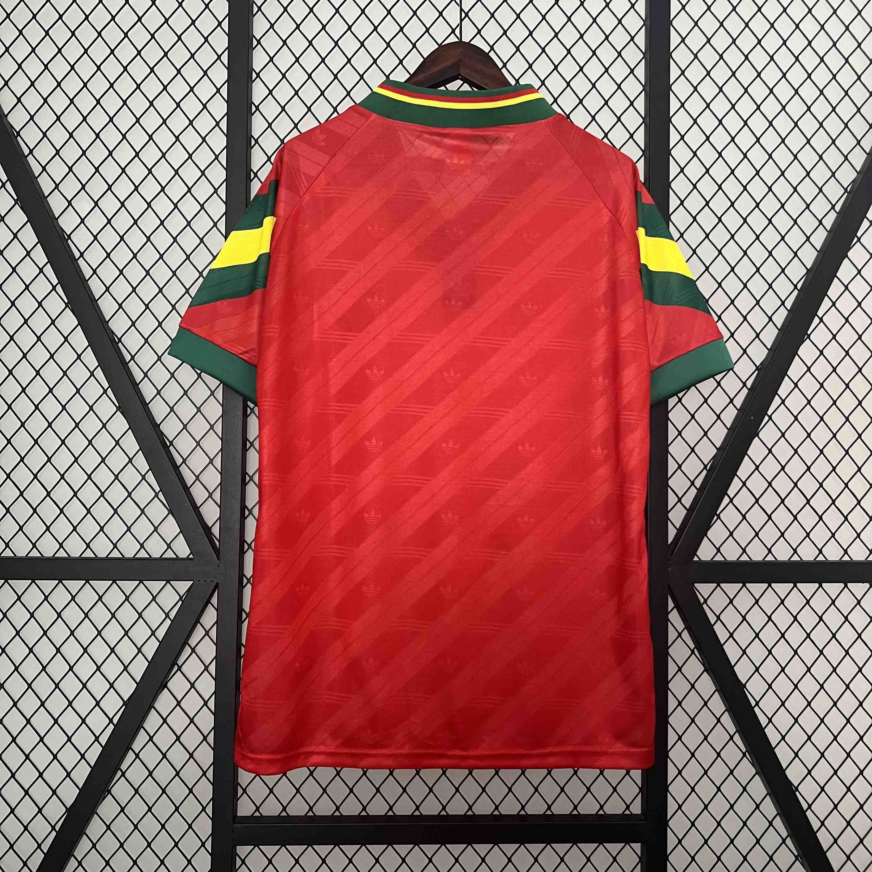 92-94 Portugal Home Retro Kit Vintage Shirt Football AAAAJersey Supplier 1