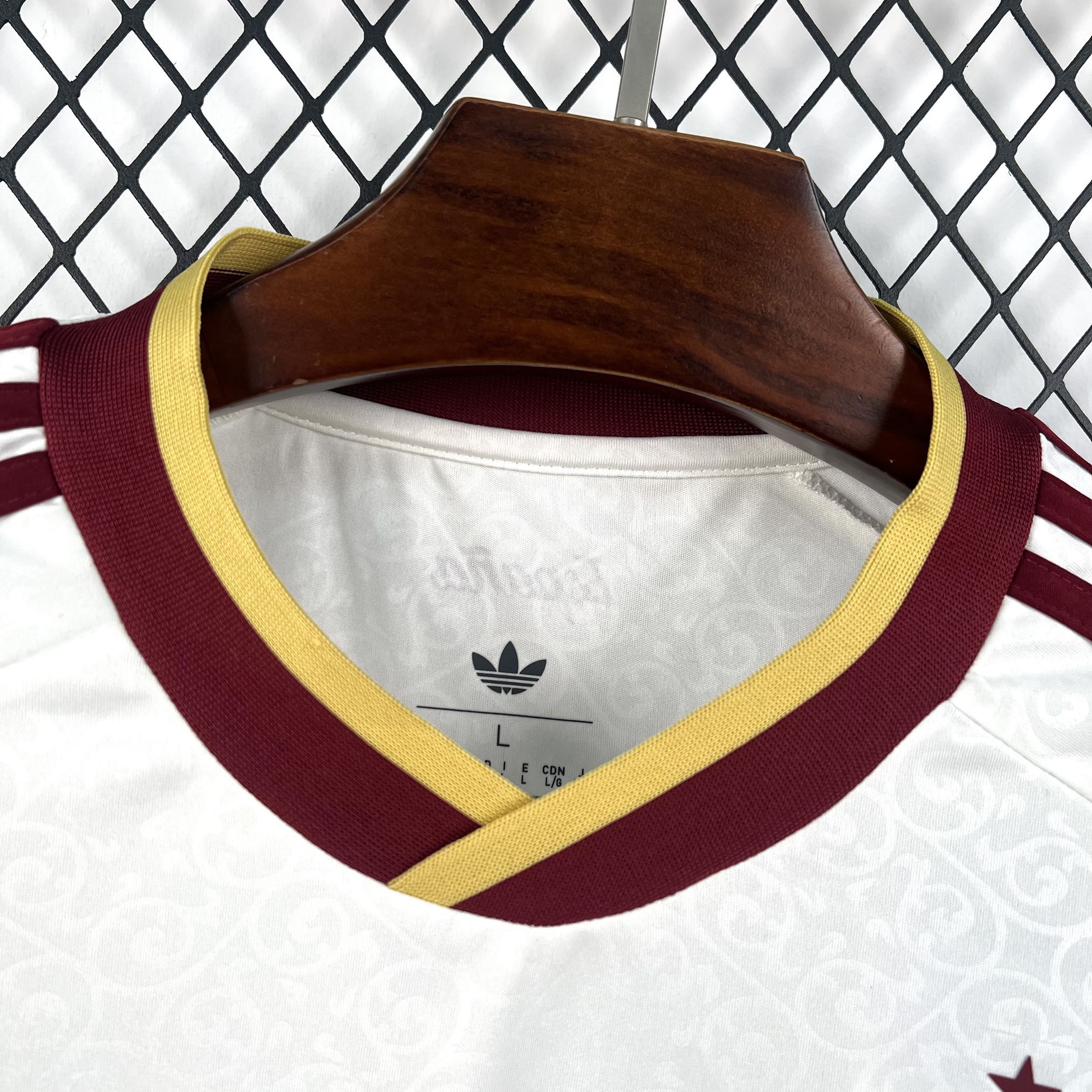 World Cup 2026 Spain x Dellafuente Mens Away Kit Football T-Shirt AAAAJersey Supply Yupoo 8 4