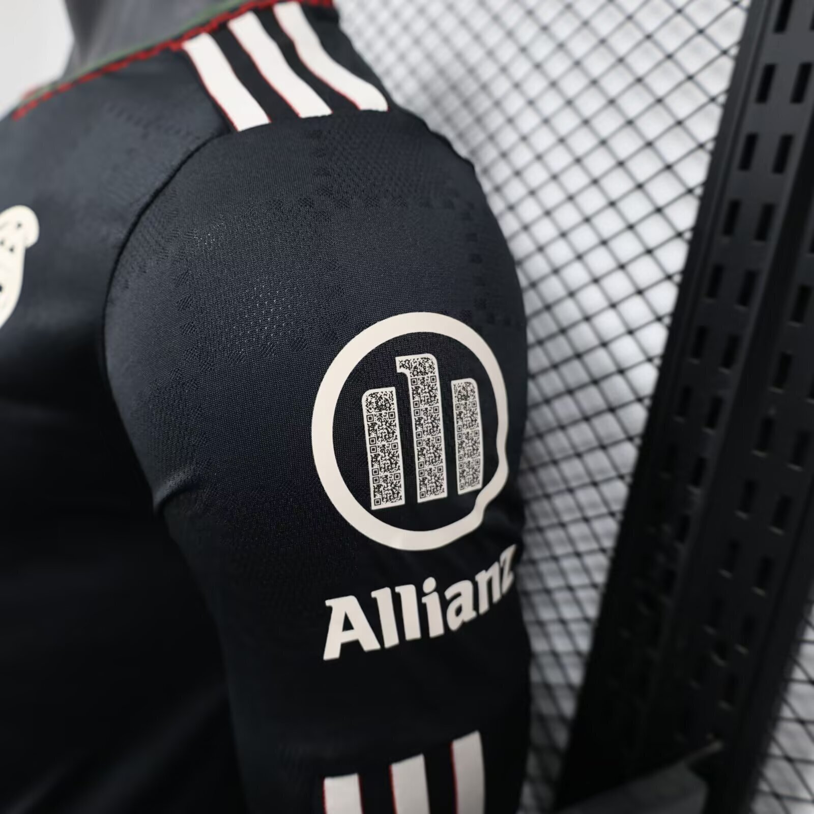 25-26 Bayern Munich Third Away Kit Player Version Soccer Long Sleeve Shirt AAAAJersey Supply Yu 5