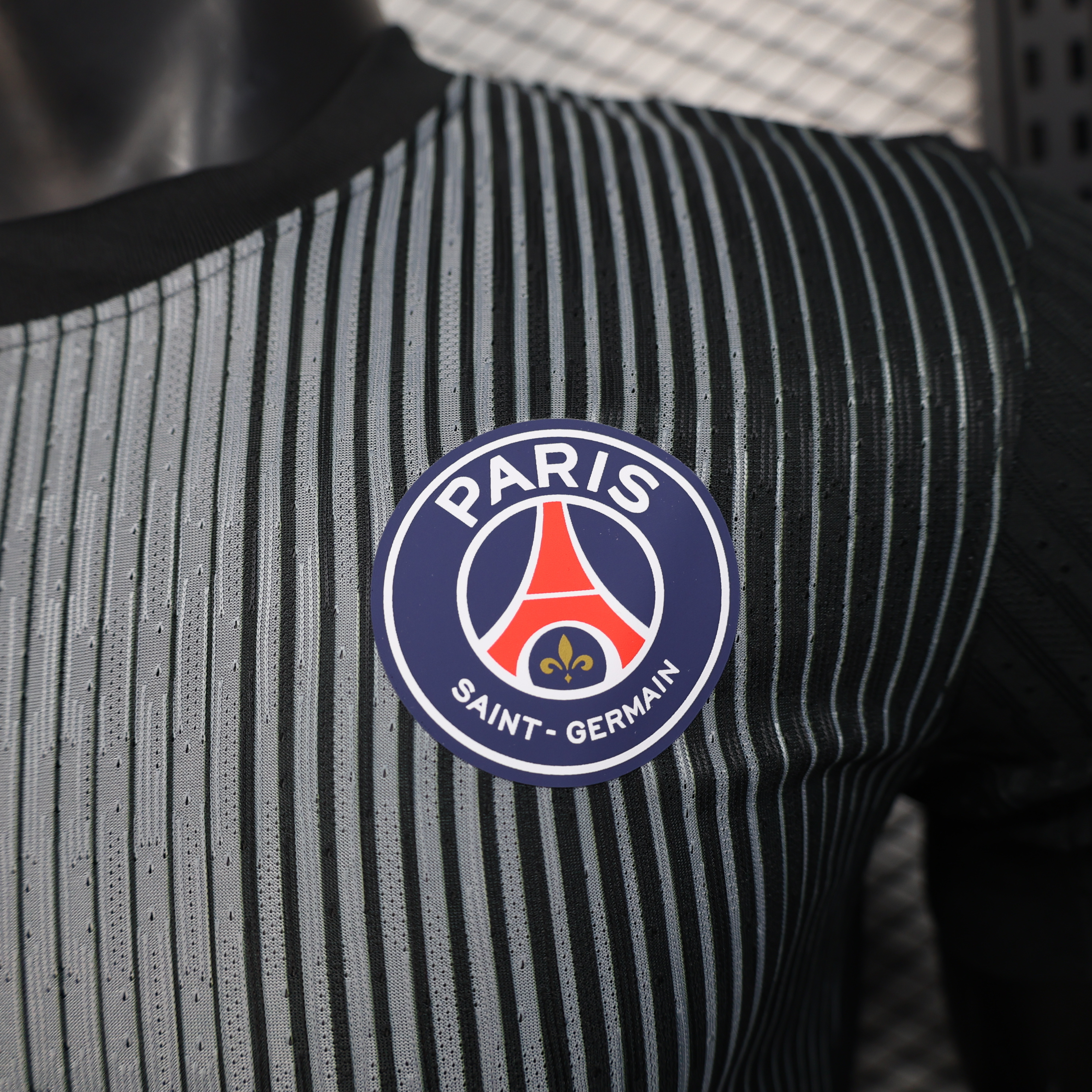 25-26 PSG Black Goalkeeper Kit Player Version Shirt AAAAJersey Supply Yupoo 8