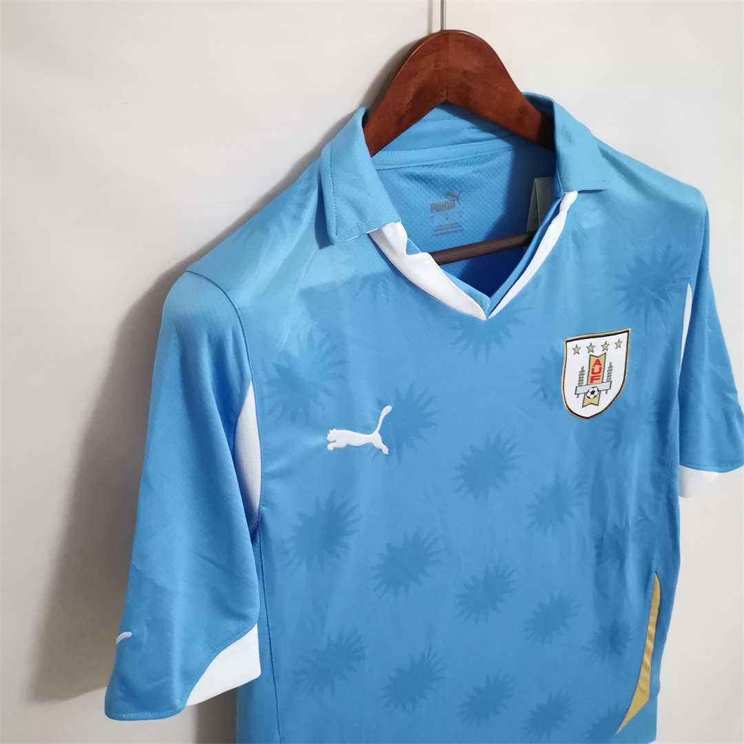2010 Uruguay home 6