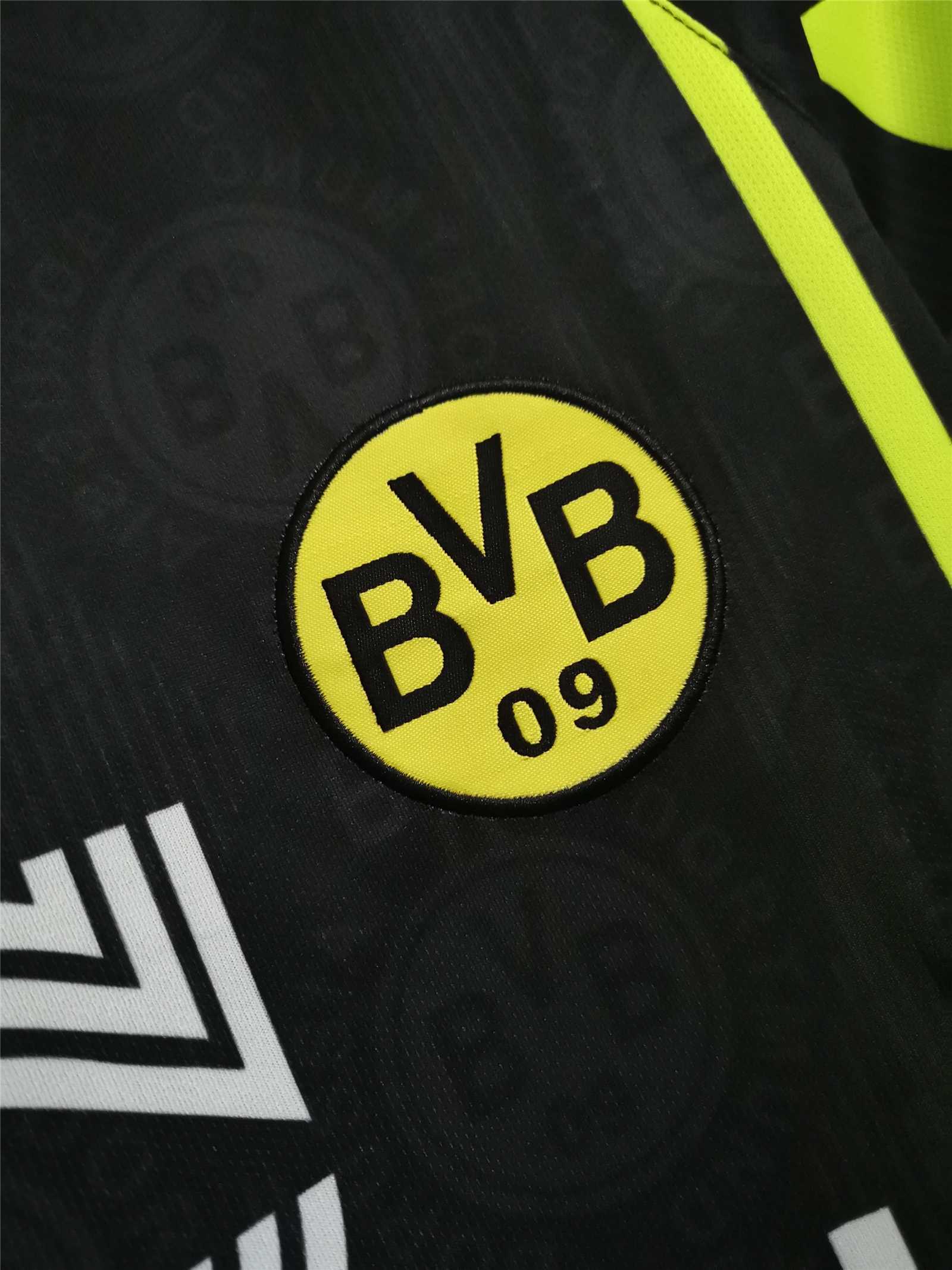 95-96 Dortmund away black 8
