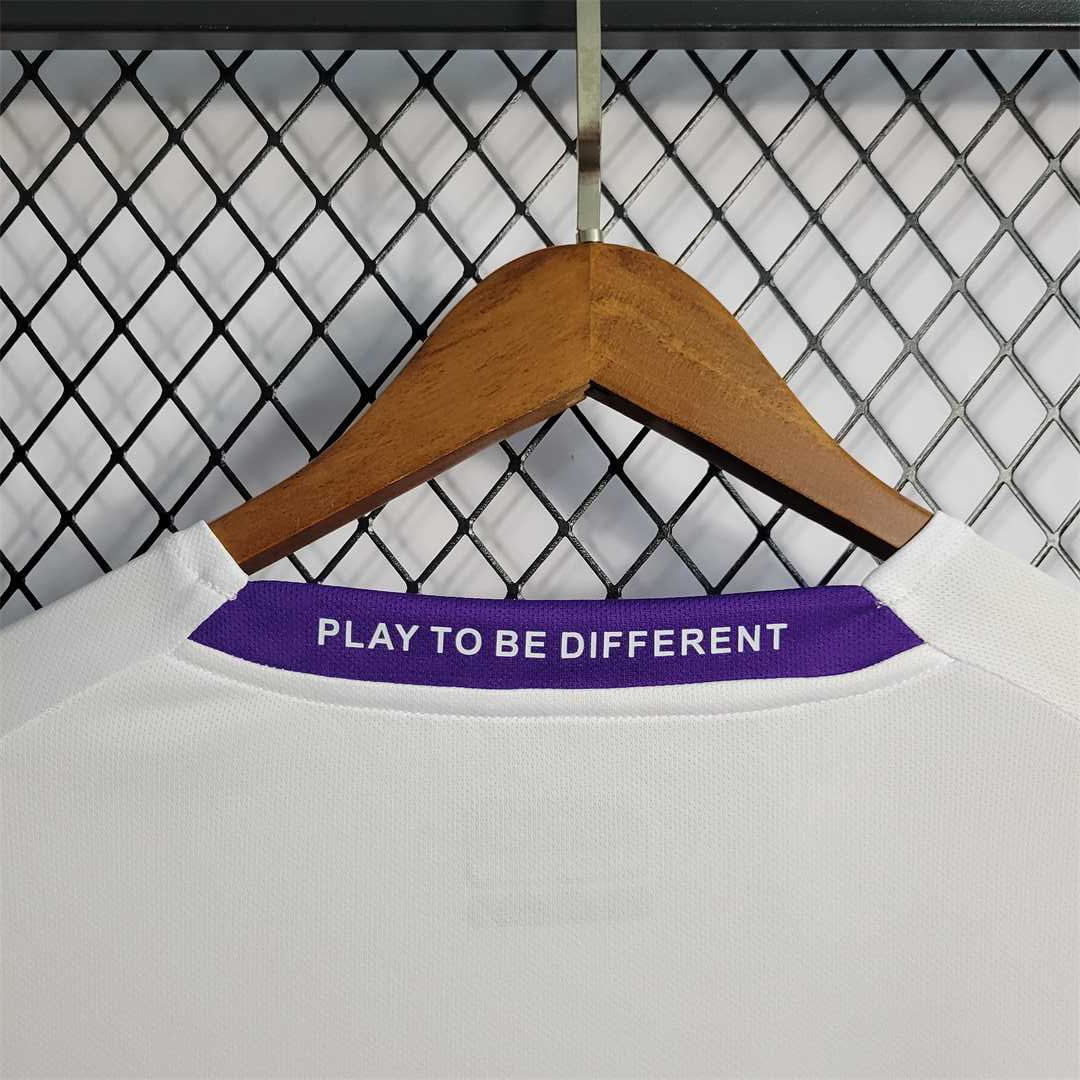 22-23 Fiorentina away 3