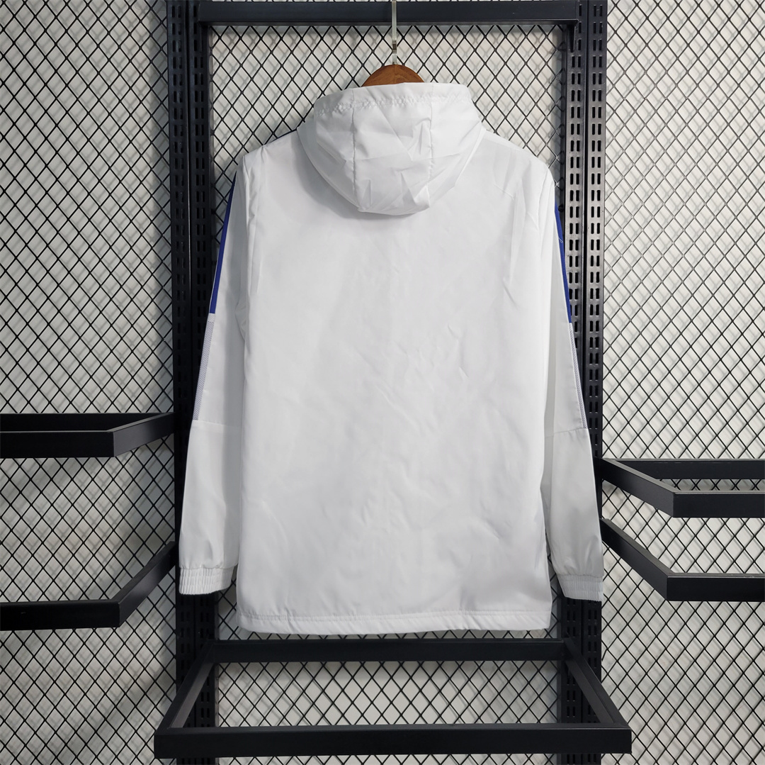Real Madrid Windbreaker - 9 5