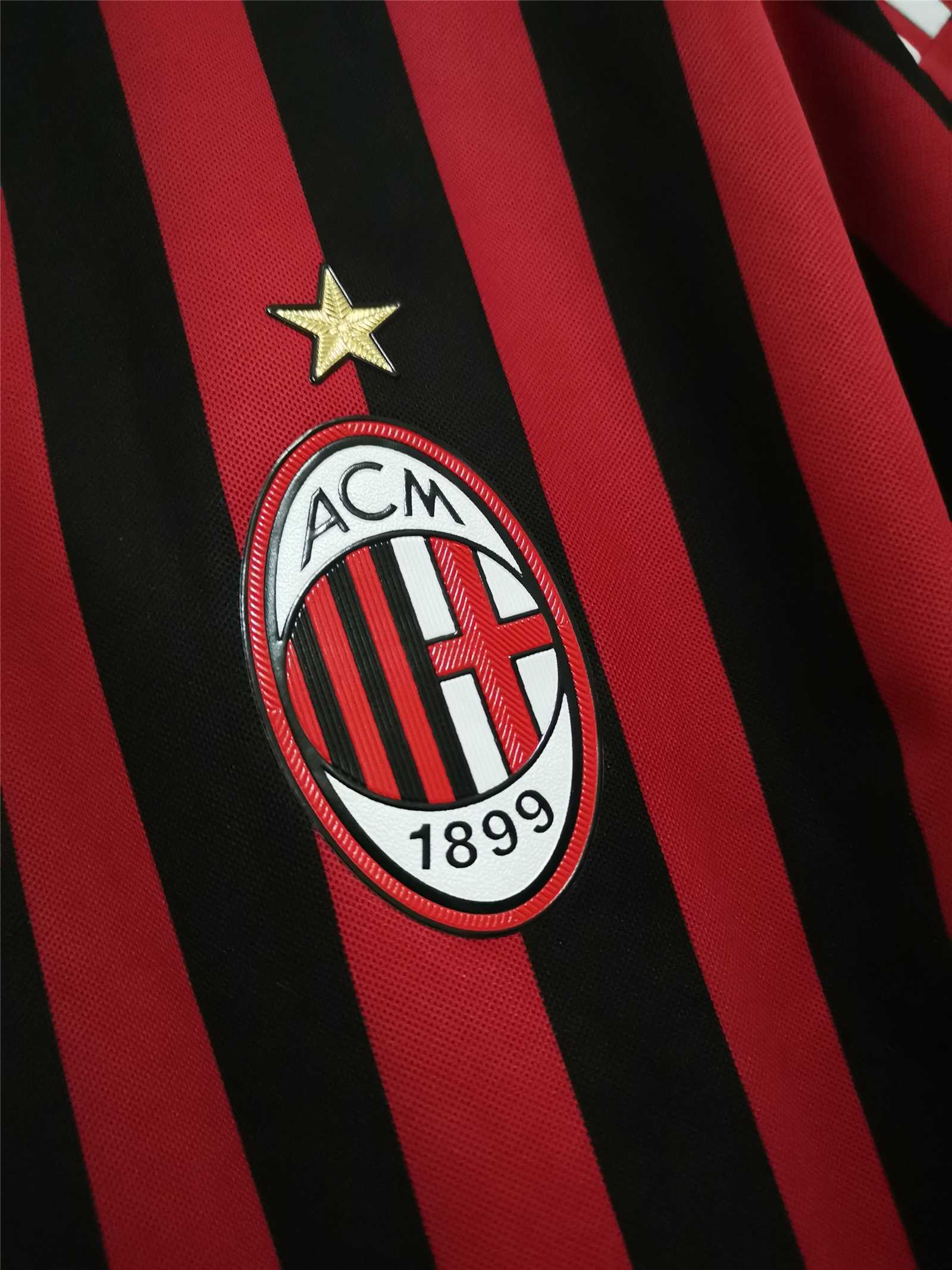 11-12 AC Milan home 4