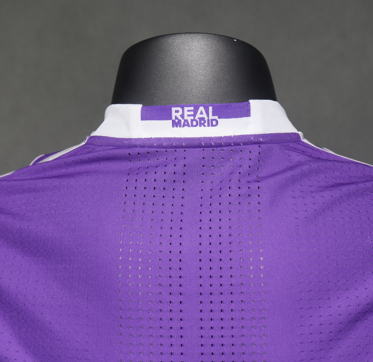 16-17 Real Madrid Away Retro Kit Vintage Player Version Sino Shirt AAAAJersey Dropship Yupoo 8